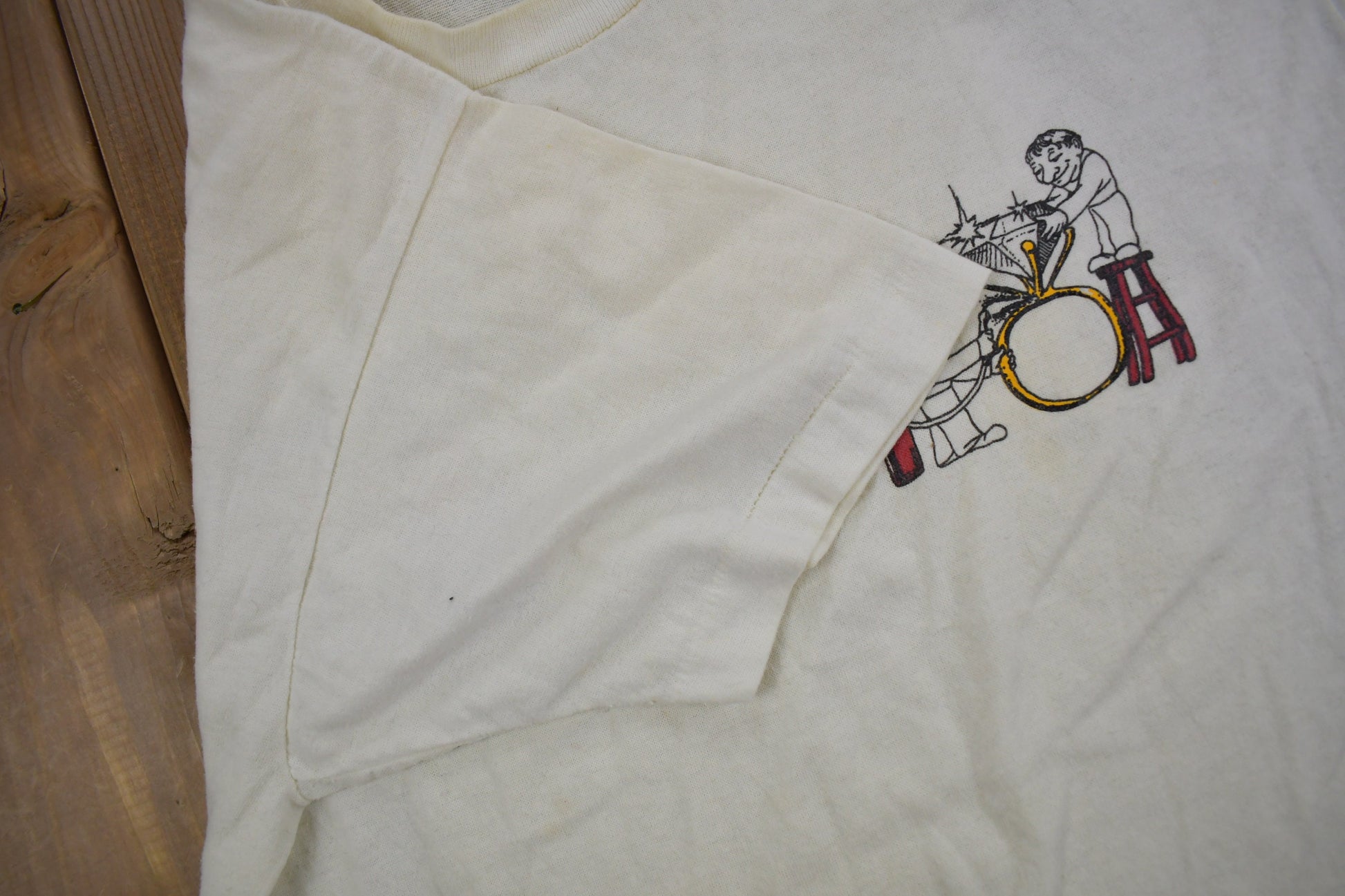 Vintage 1970S The Jewelry Institute Graphic T Shirt