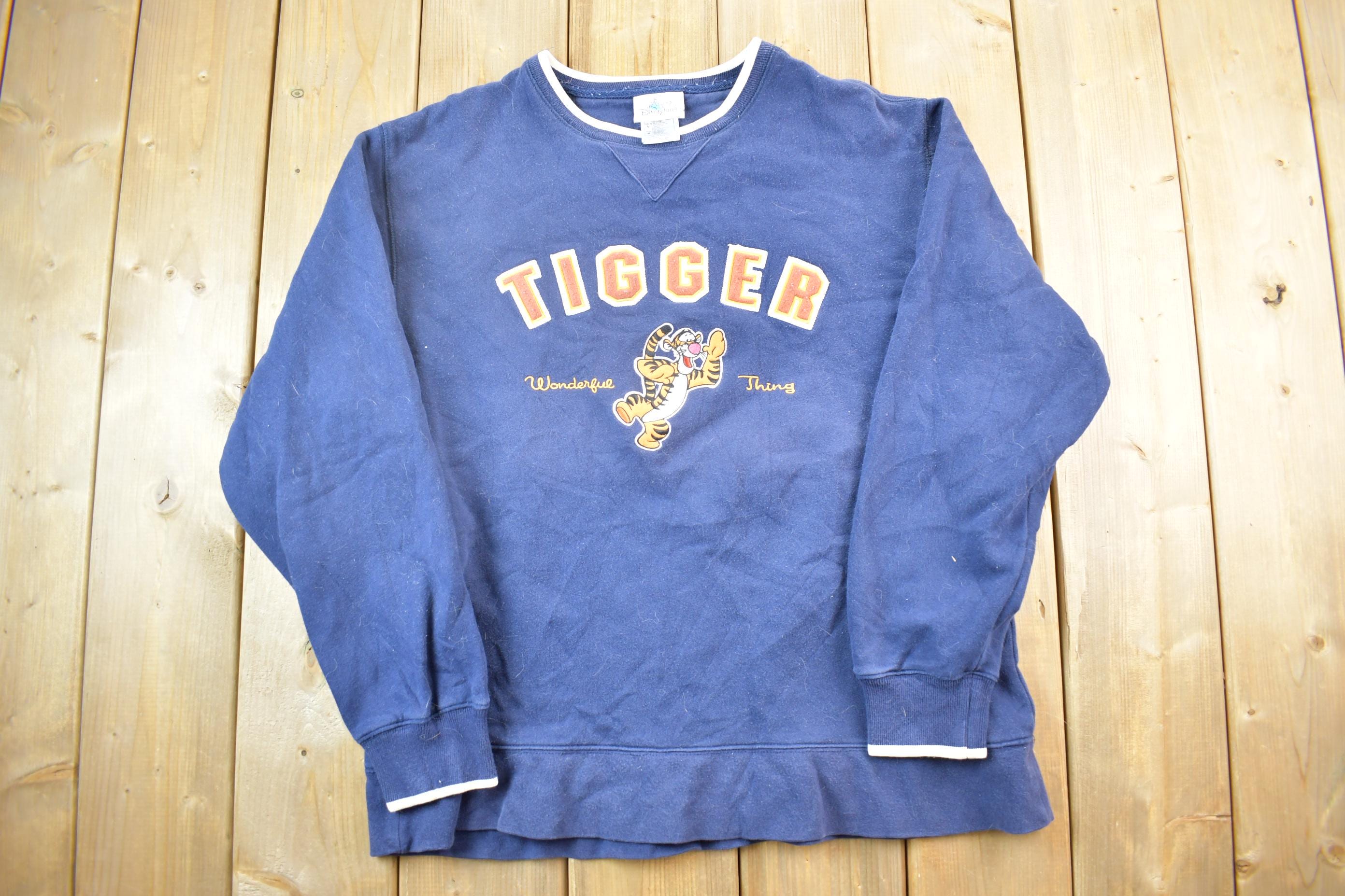 Vintage 1990s Tigger Pooh Bear Disneyland Crewneck