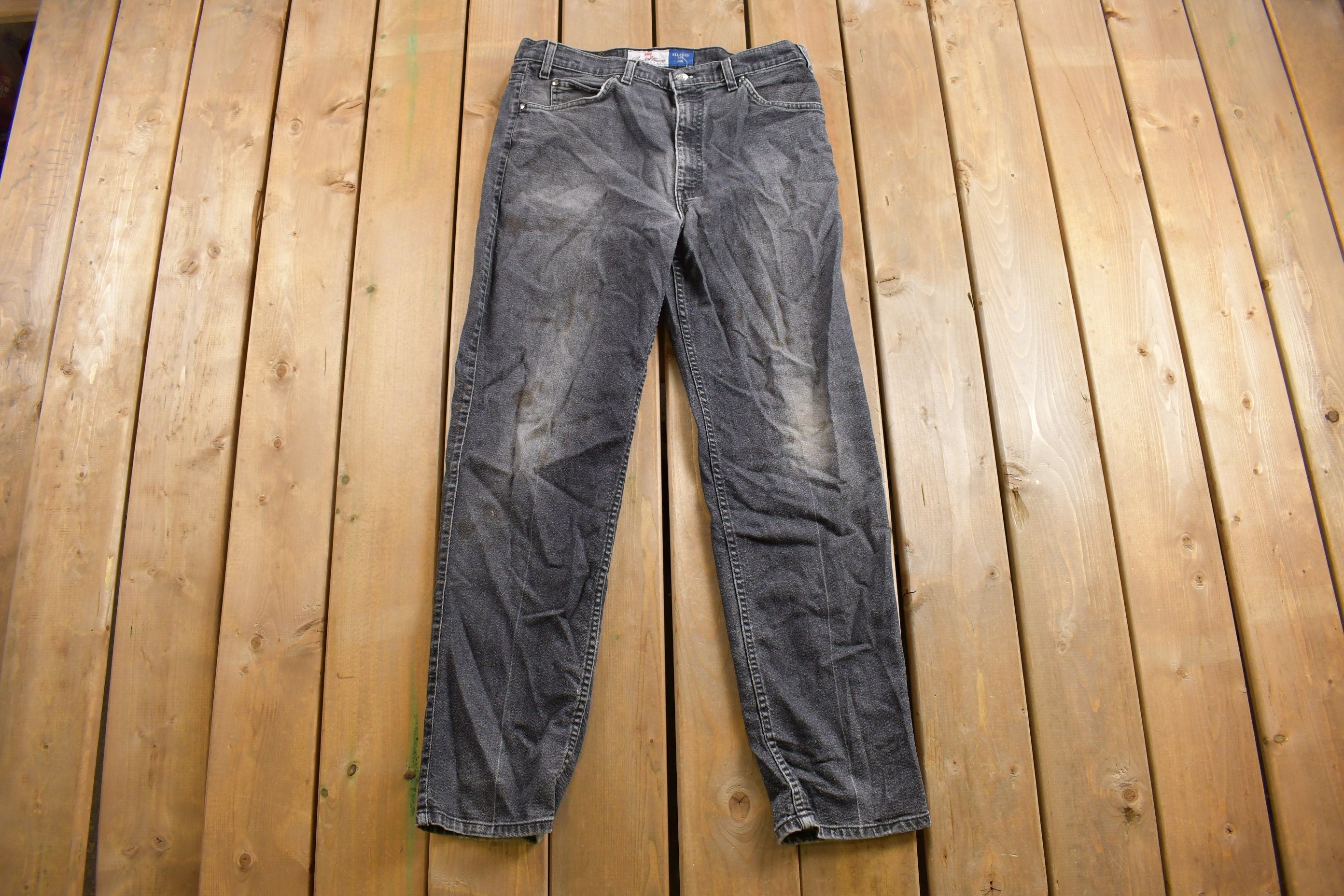 Vintage 1990s Levi's 546 Brown Tab Relaxed Fit Jeans Size 35 x 30