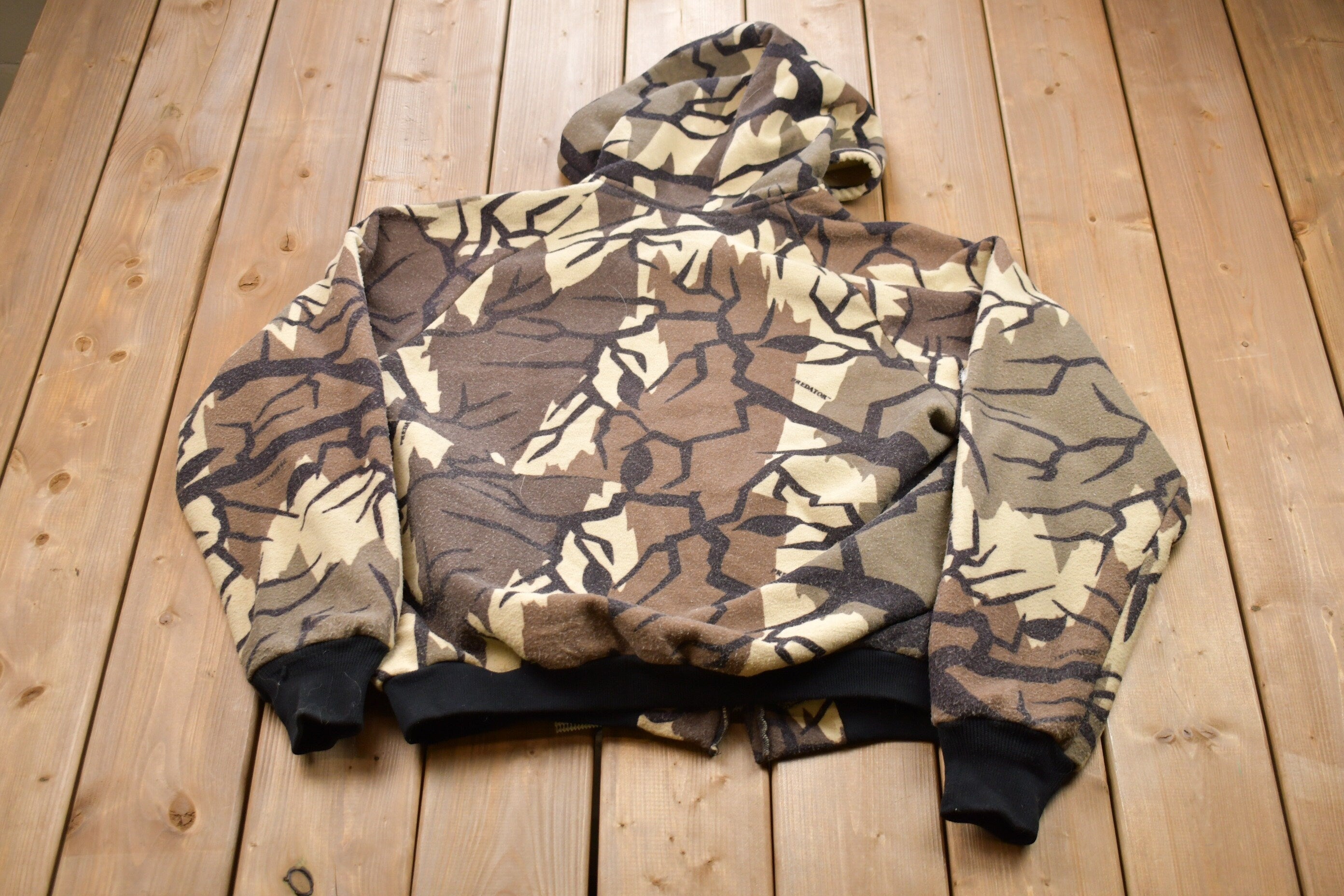 Vintage 1990s Camo Graphic Zip Up Hoodie