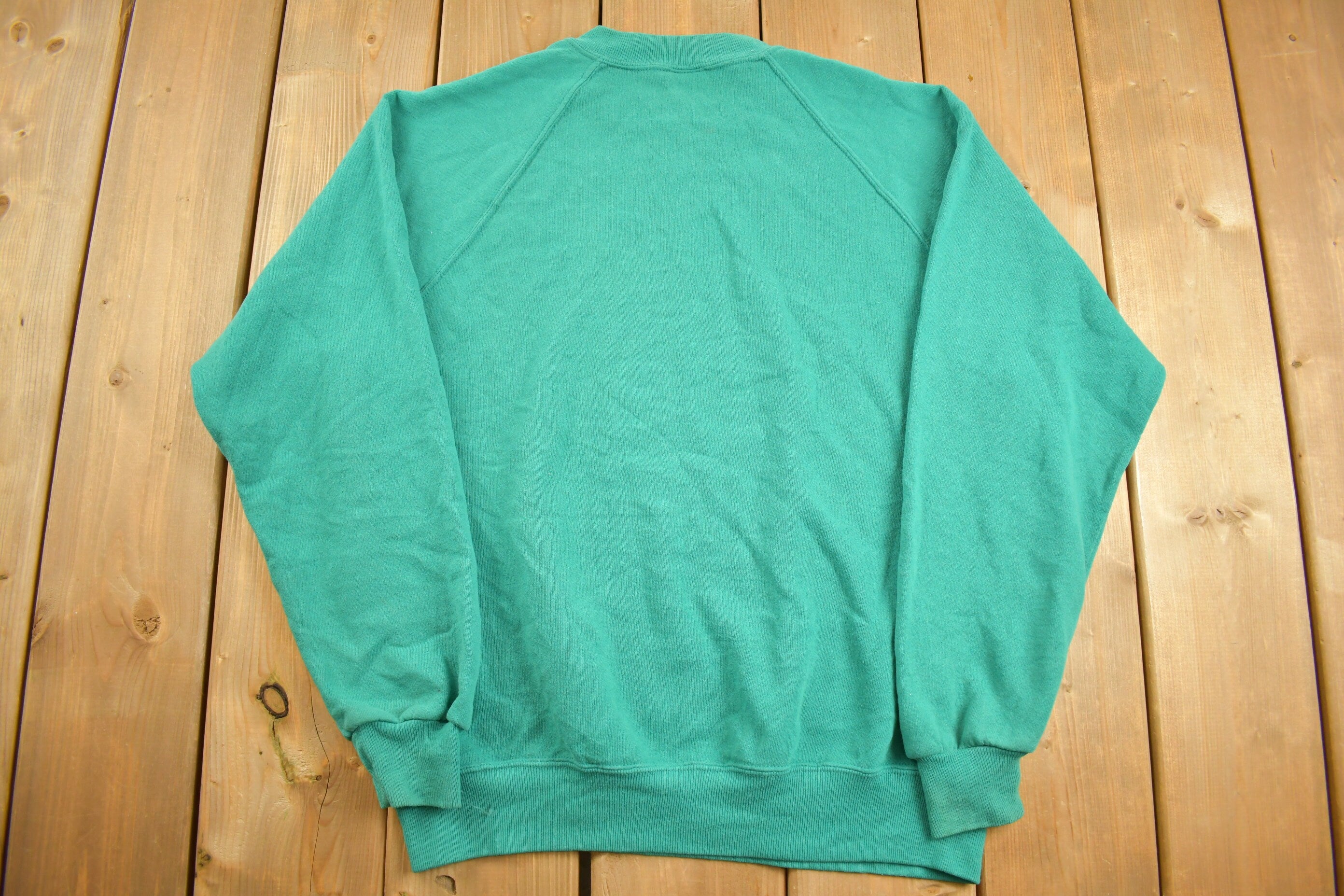 Vintage 1980s Jerzees Blank Green Raglan Crewneck Sweatshirt