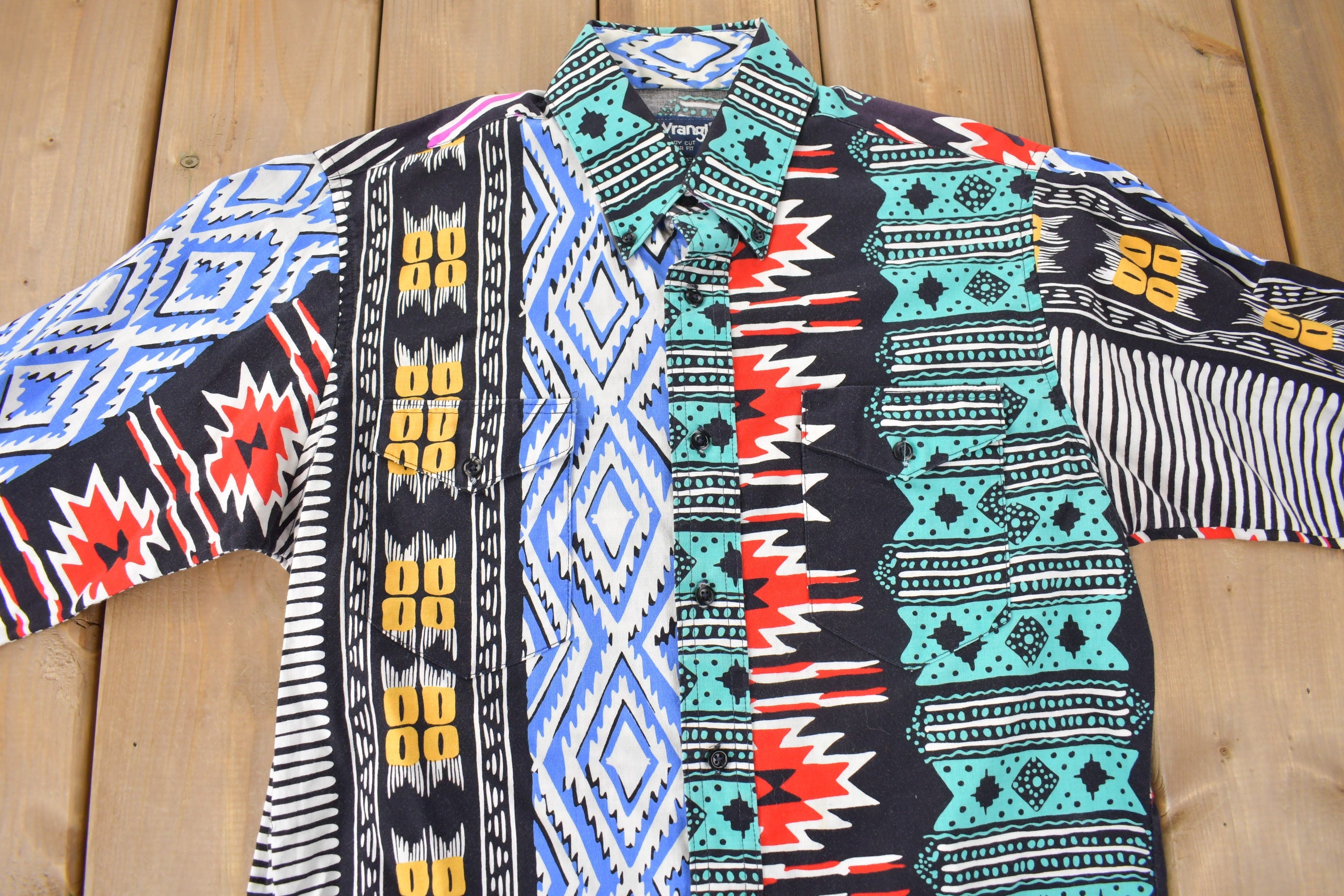Vintage 1990s South Western All Over Print Wrangler Cowboy Cut X Long Tails Button Up Shirt