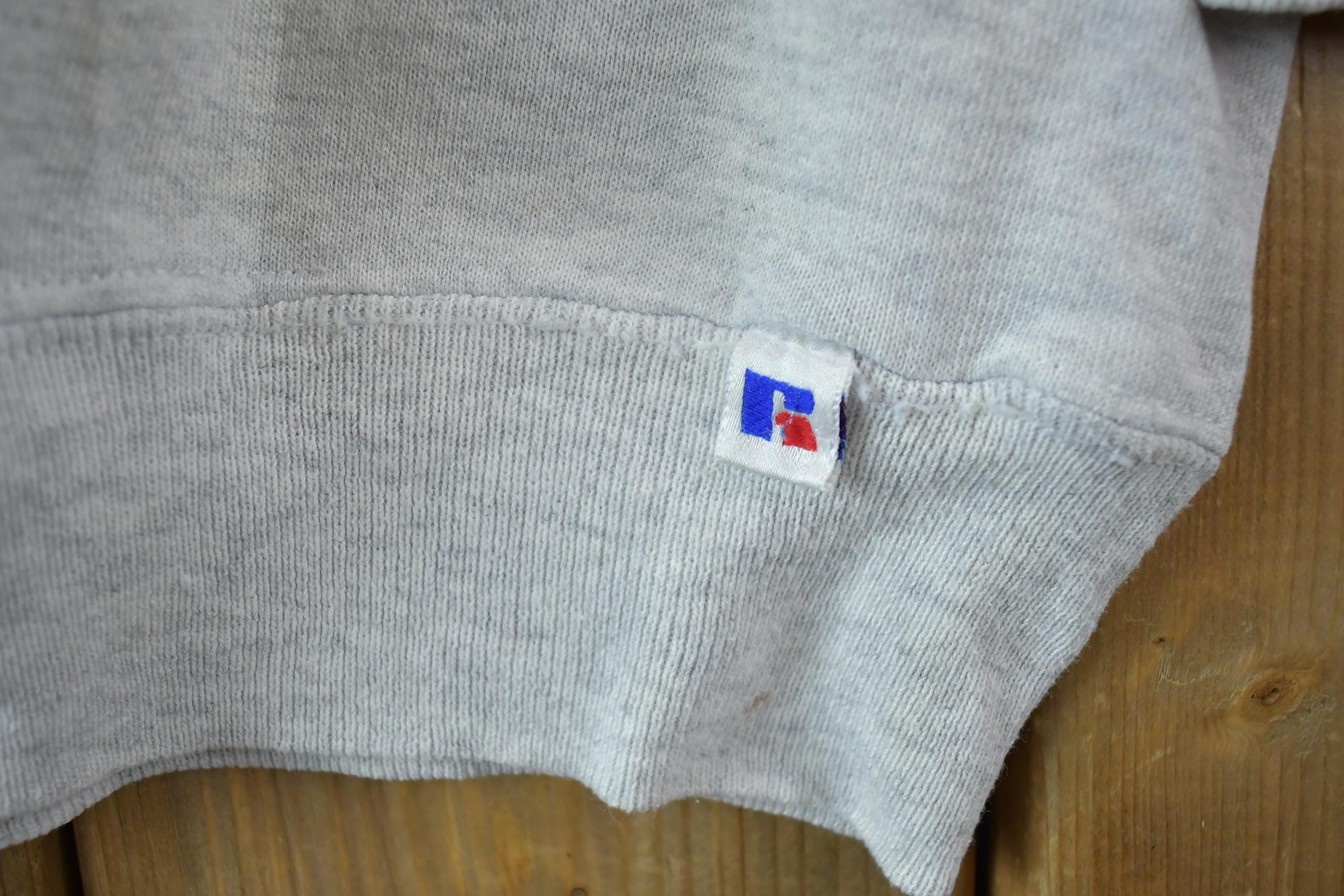 Vintage 1990s Maquoketa Plaid M Russell Crewneck Sweatshirt