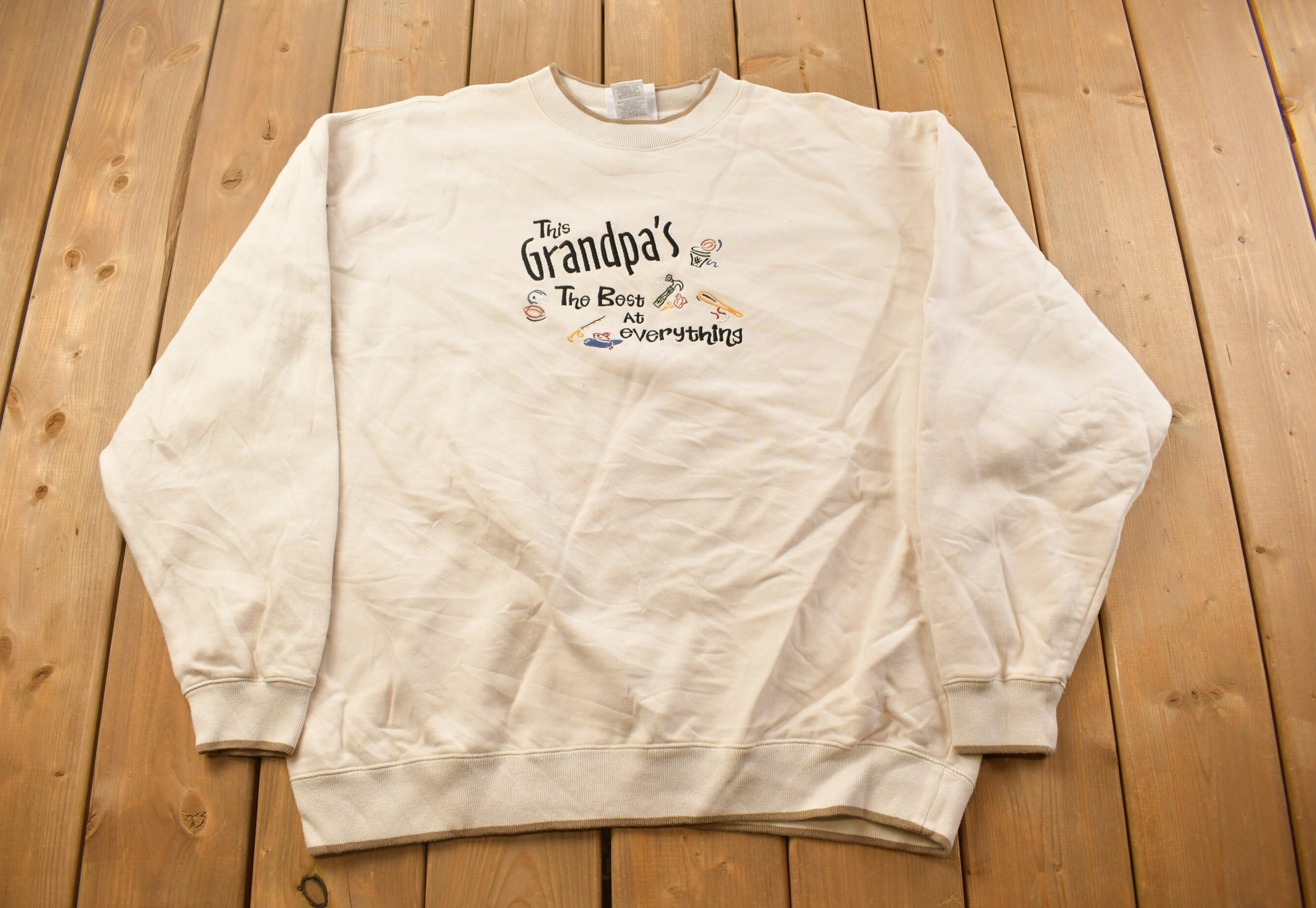 Vintage 1990s Best Grandpa In The World Crewneck Sweatshirt / 90s Crewneck / Streetwear / Embroidered