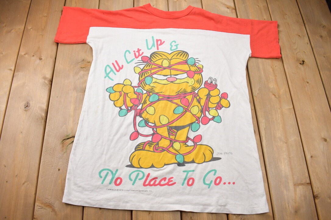 Vintage 1980s Garfield Cartoon Graphic T-Shirt / 80s Graphic Tee / TV Promo T Shirt / Vintage Garfield / Pajama Shirt