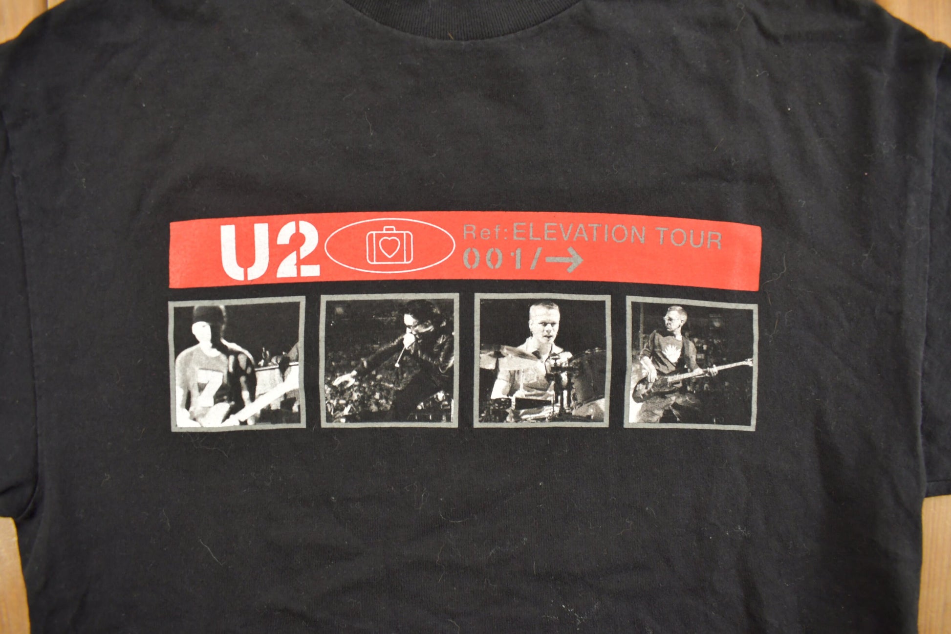 Vintage 2001 U2 Elevation Tour Rock Band Graphic T-Shirt Band U2 001