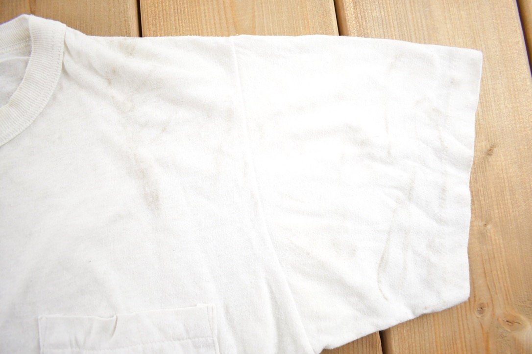 Vintage 1970s Rough Plain White T-Shirt
