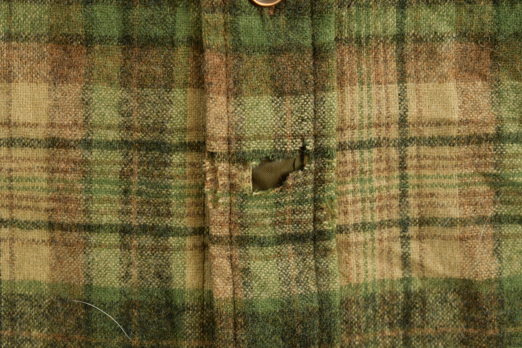 Vintage 1990s Pendleton Plaid Button Up Shirt Size L