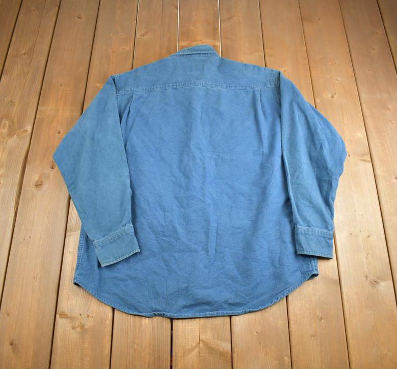 Vintage 1990s Cabelas Embroidered Heavy Button Up Shirt Made In USA