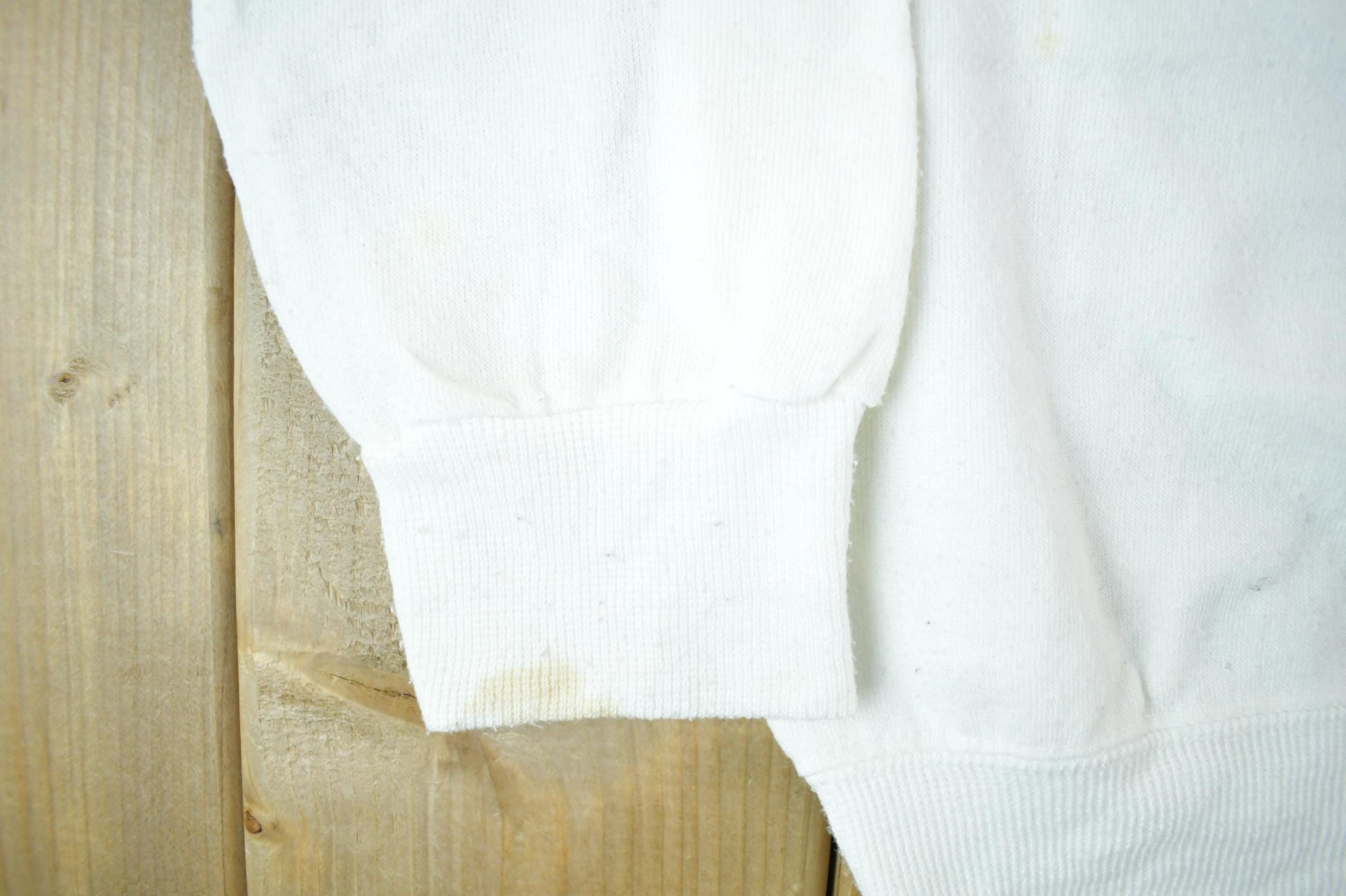 Vintage 1980s Walt Disneyland Mickey Mouse Crewneck Adult Small / Made In USA / Vintage Sweatshirt / Cartoon / Travel / 80s Disney