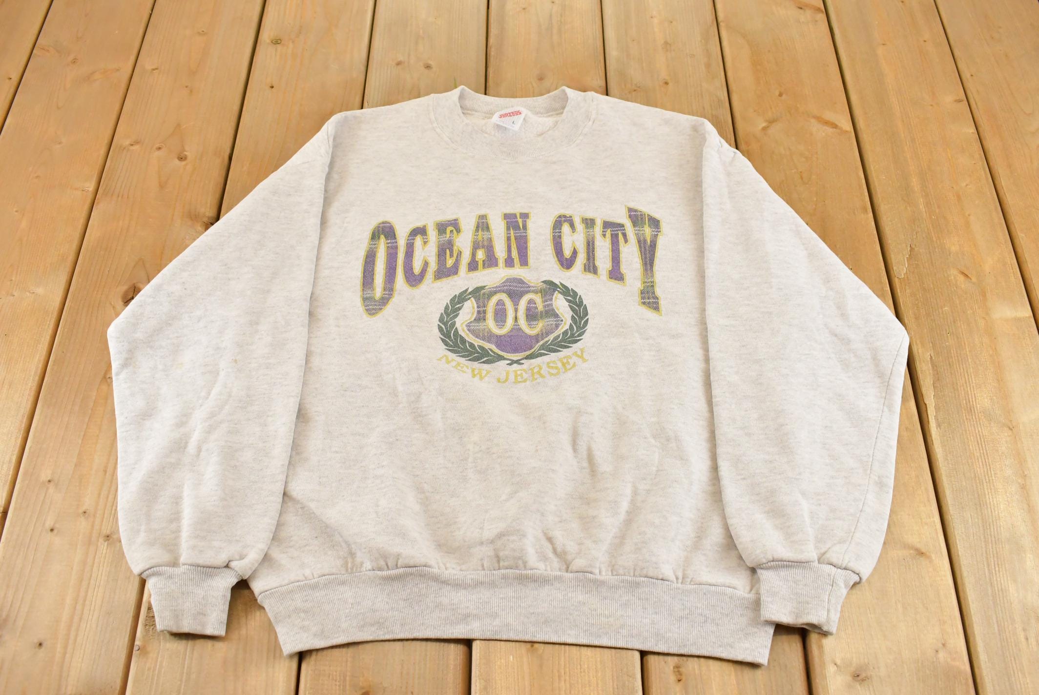 Vintage 1990s Ocean City New Jersey Crewneck Sweatshirt Men's M / 90s Crewneck / Souvenir Sweater / Streetwear / Travel And Vacation