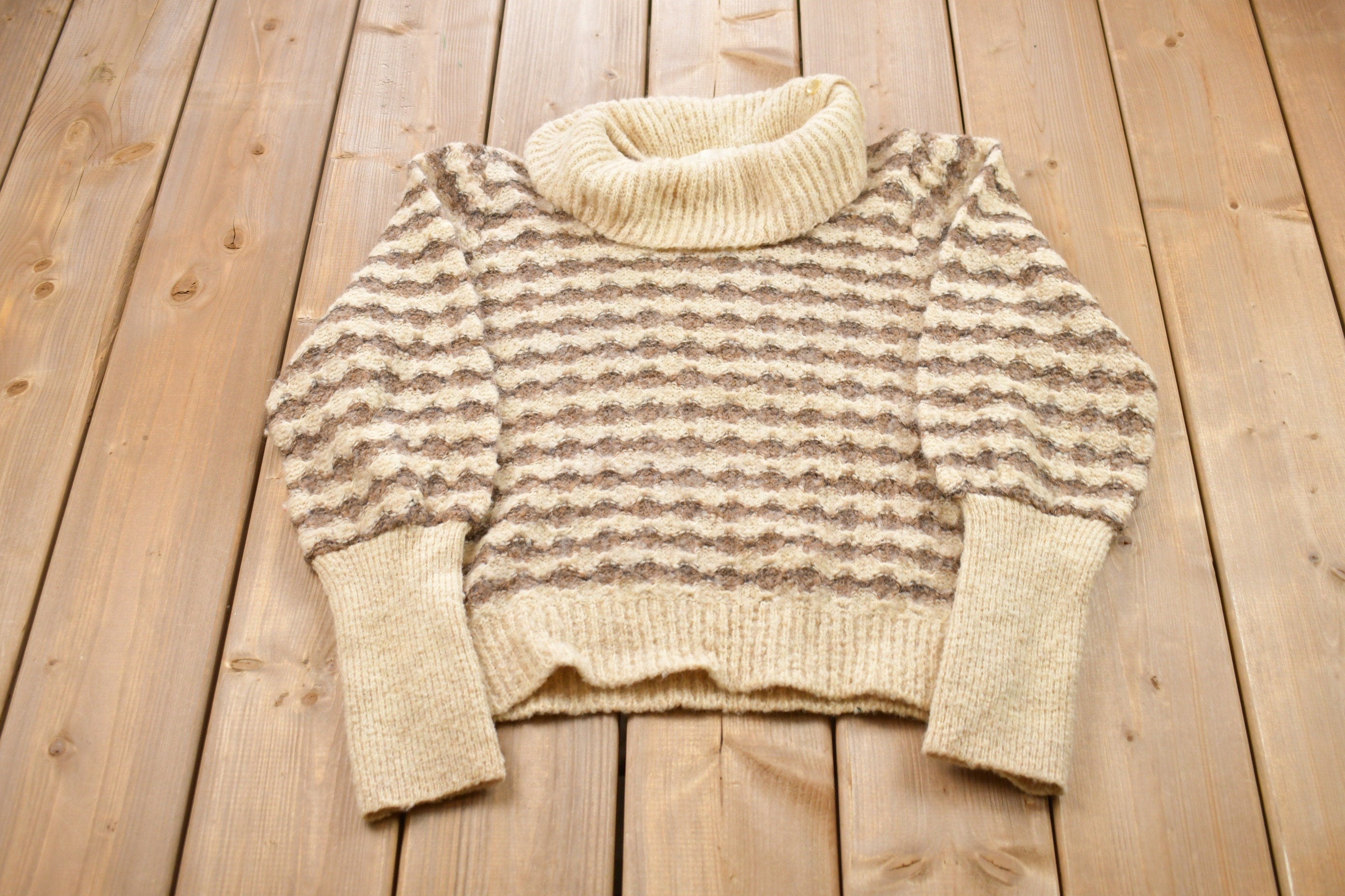 Vintage 1980s Trent Wool Knitted Crewneck Sweater