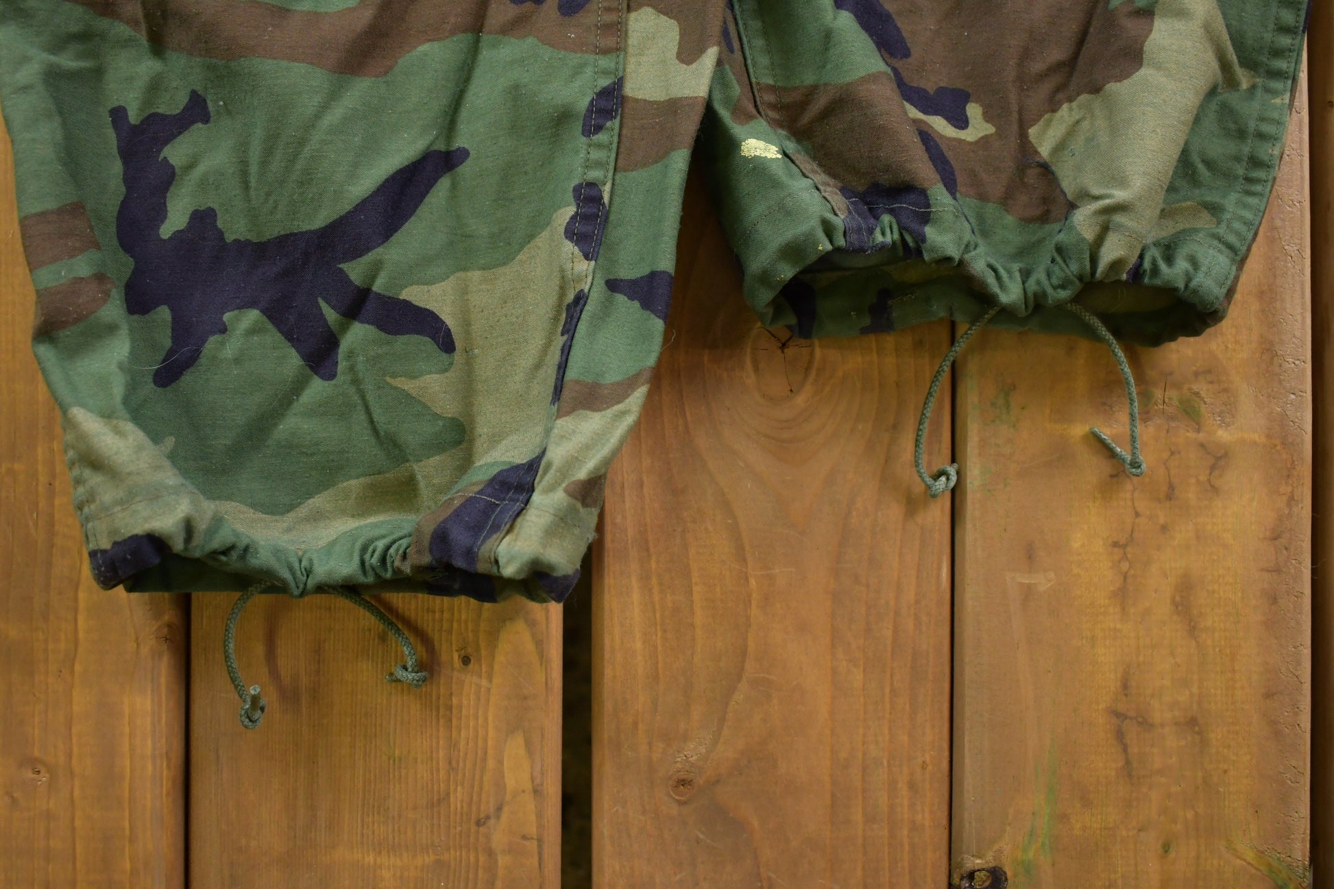 Vintage 1990s Military Woodland Camouflage Cargo Pocket Pants