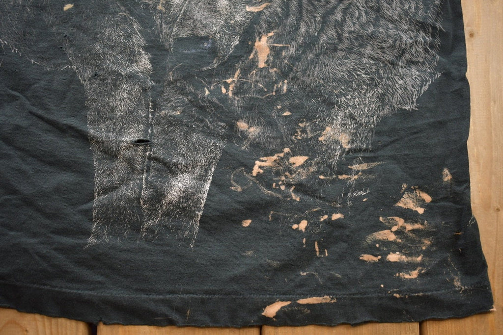 Vintage 1990s Wolf Theme All Over Print Graphic T-Shirt