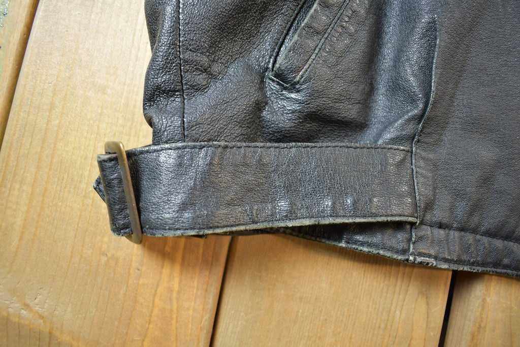 Vintage 1990s Starter NBA Chicago Bulls Leather Jacket