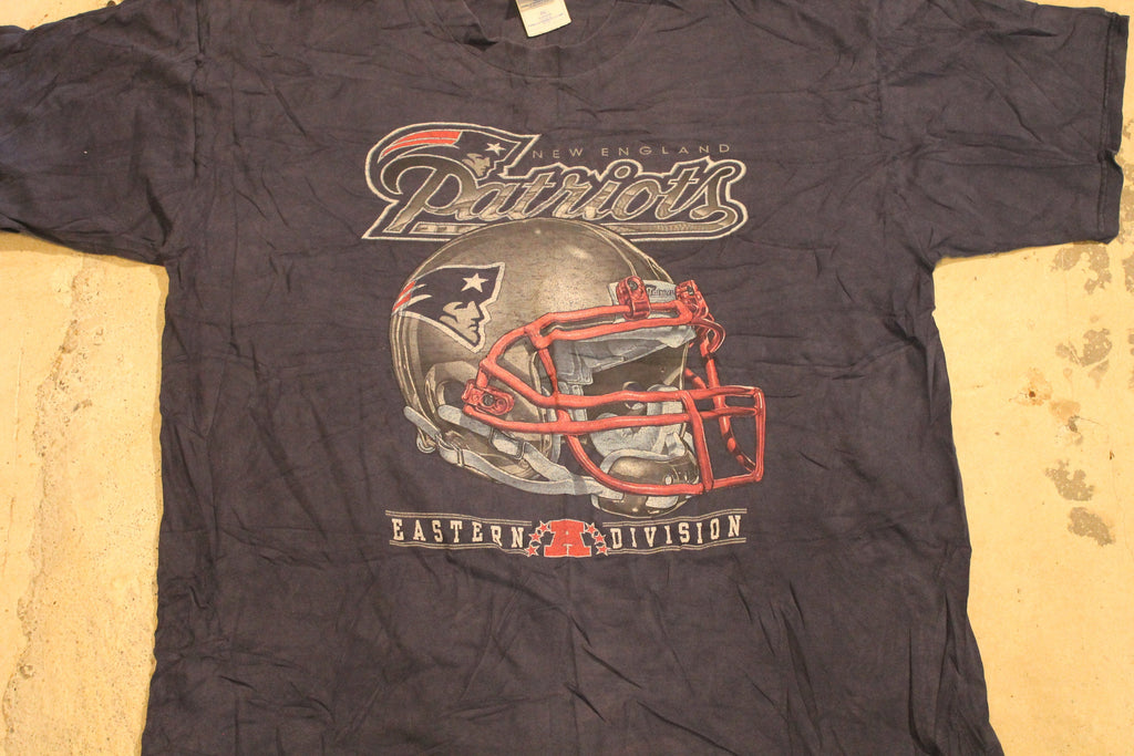 Vintage 1990s New England Patriots NFL T Shirt