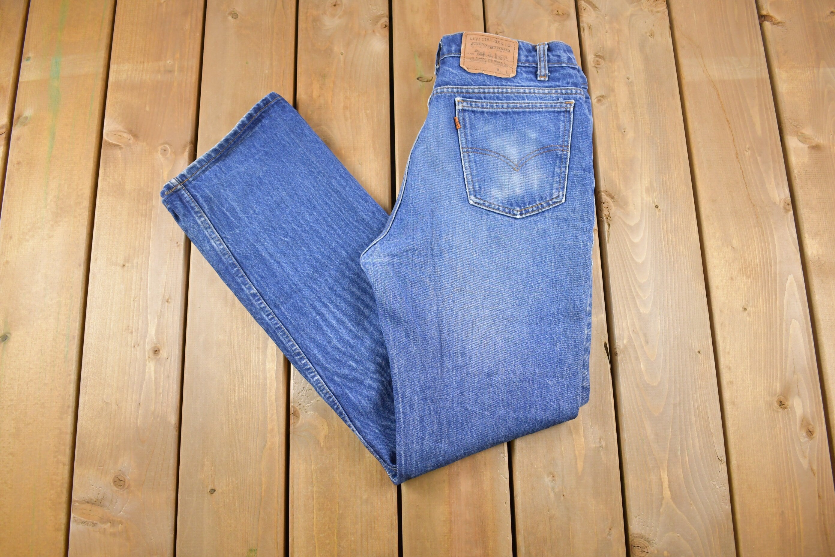 Vintage 1990s Levi's Orange Tab Flared Denim Jeans Size 32 x 32