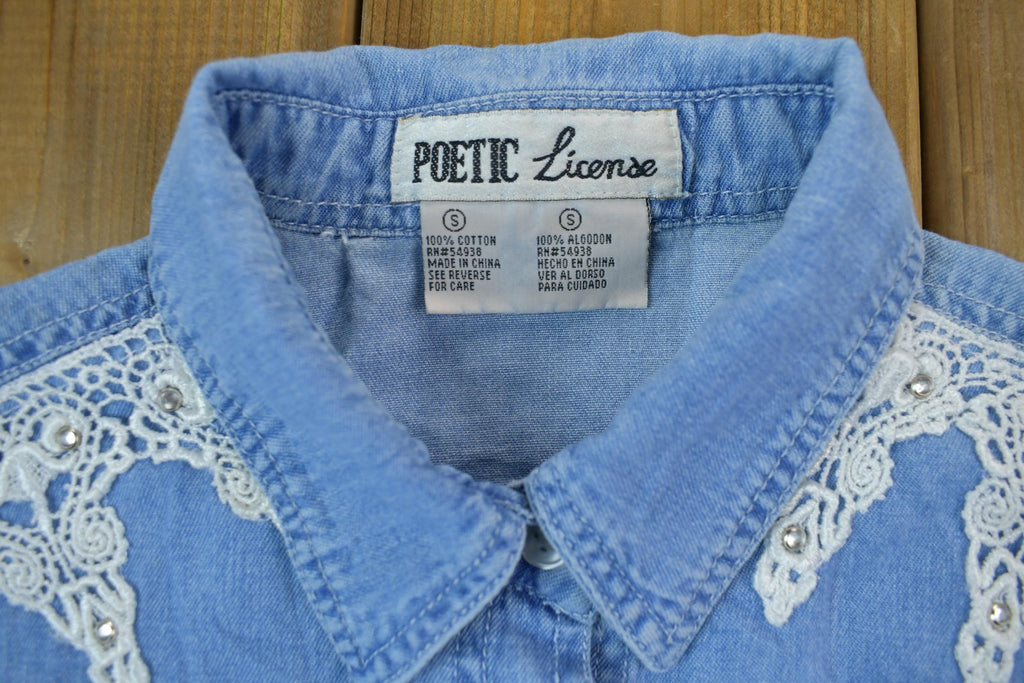 Vintage 1990s Poetic License Western Style Button Up Rodeo Shirt