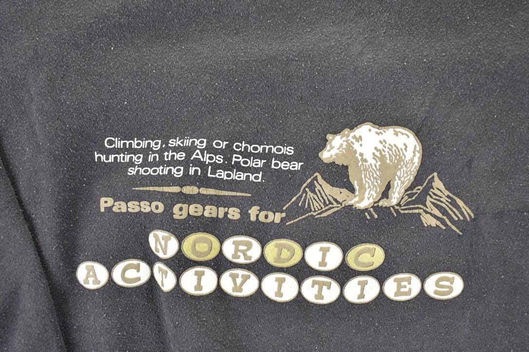Vintage 1980s Sears Nordic Activities Mountain Bear Crewneck Sweatshirt Men's L