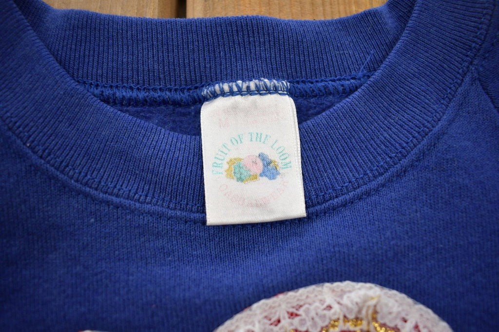 Vintage 1990s 3D Hearts Floral Embroidered Crewneck Sweatshirt