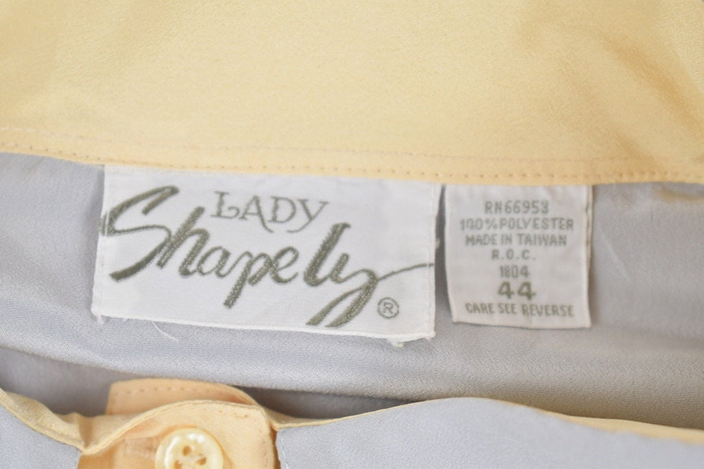 Vintage 1980s Lady Shapely Button Up Shirt