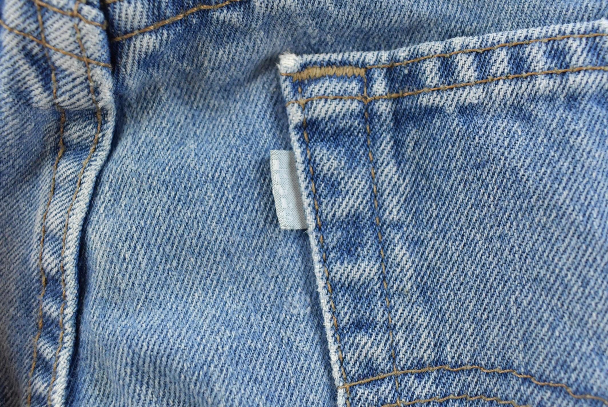 Vintage 1990s Levi Silver Tab Loose Wide Leg Denim Blue Jeans Men's 37 x 32 / 90s Silvertabs / Streetwear / Baggy Jeans / Made in USA