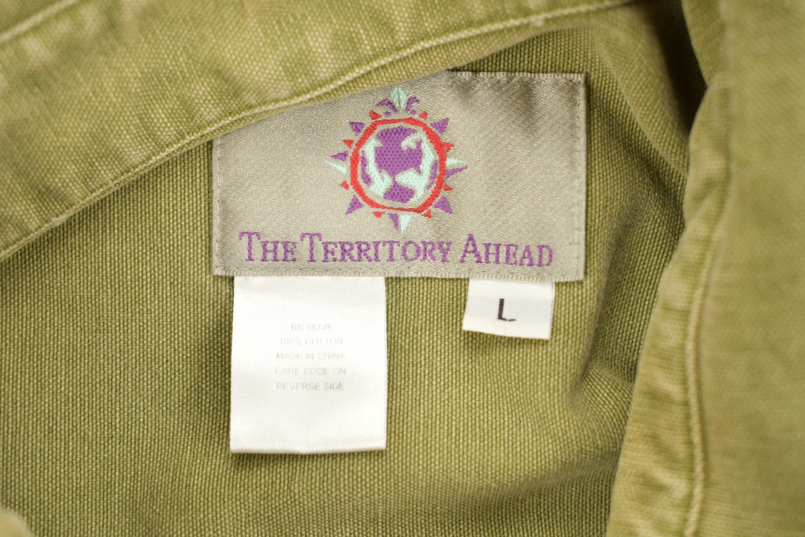 Vintage 1990s The Territory Ahead Blank Button Up Shirt