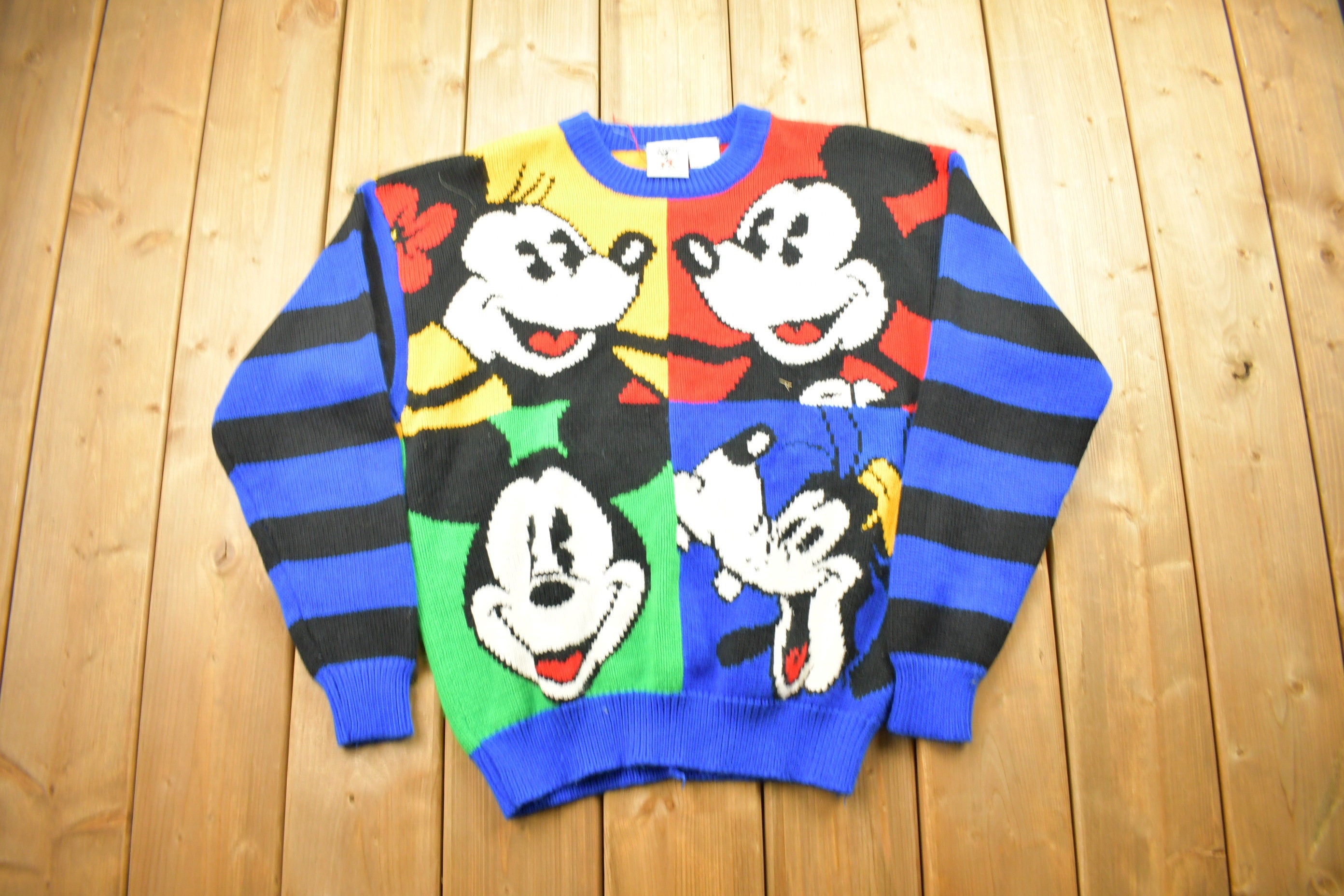 Vintage 1990s Mickey & Minnie Mouse Knitted Crewneck Sweater