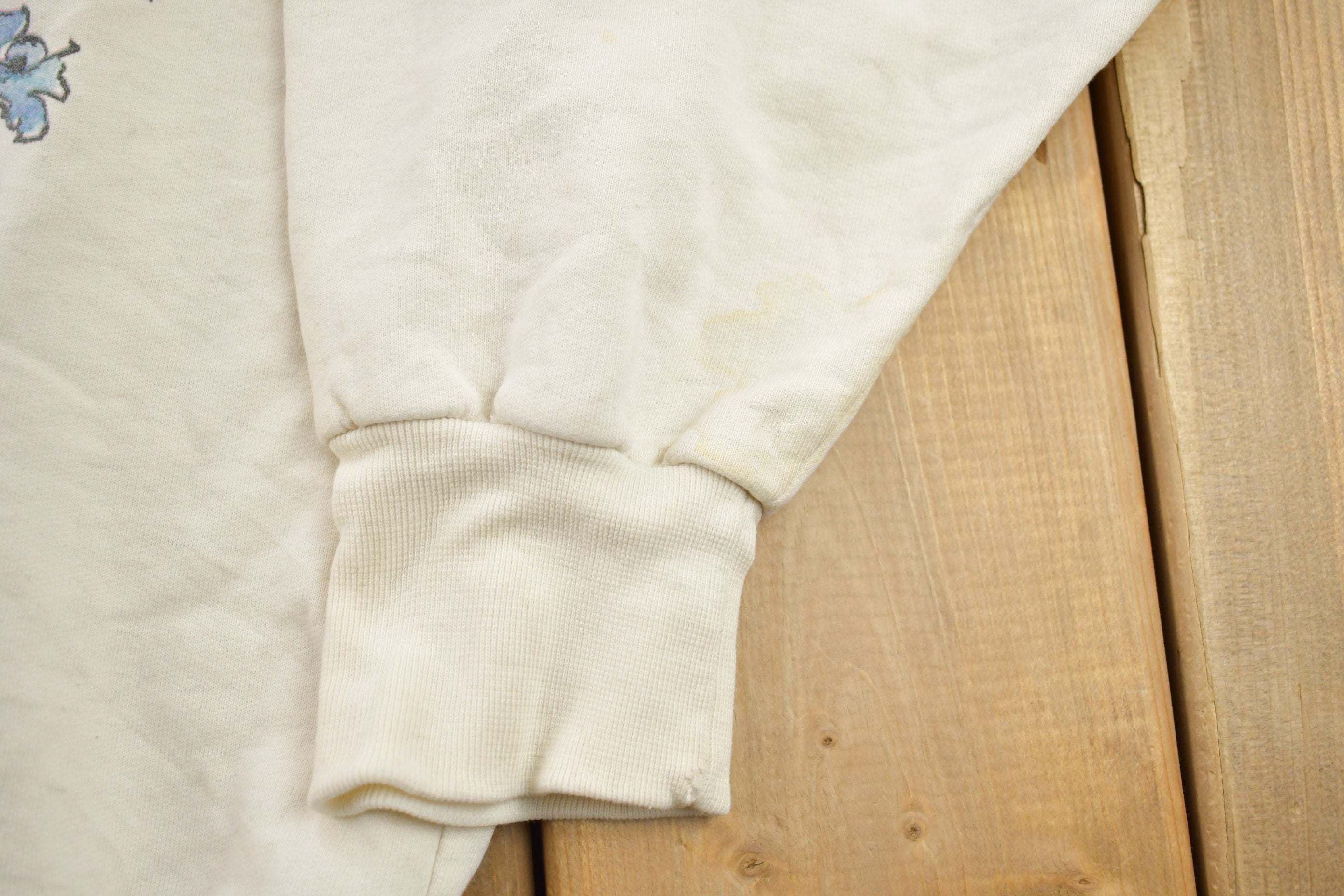 Vintage 1990s Angie Strauss Floral Theme Crewneck Sweater