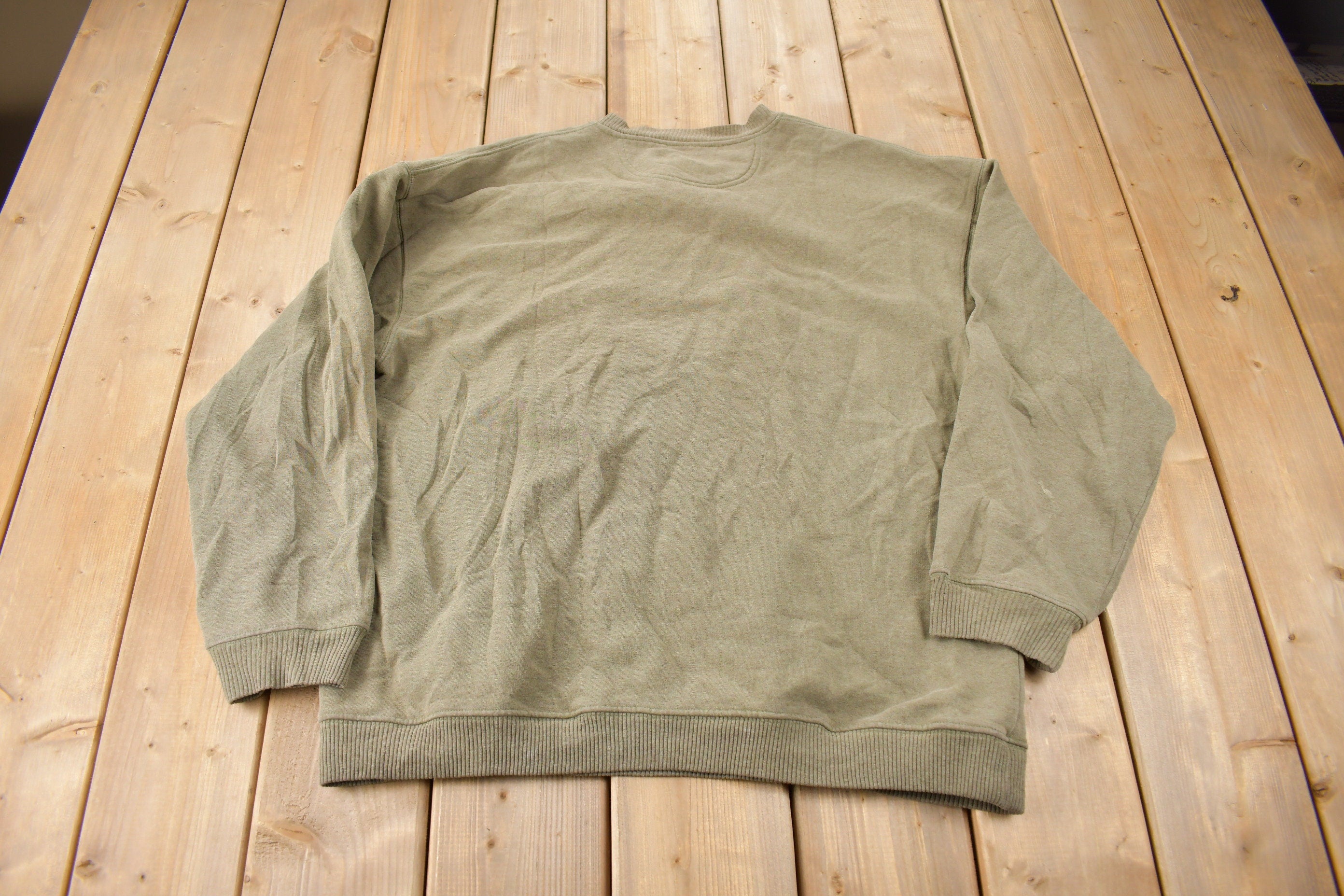 Vintage 1990s Big Dogs Fishing Theme Embroidered Crewneck Sweatshirt Size XL