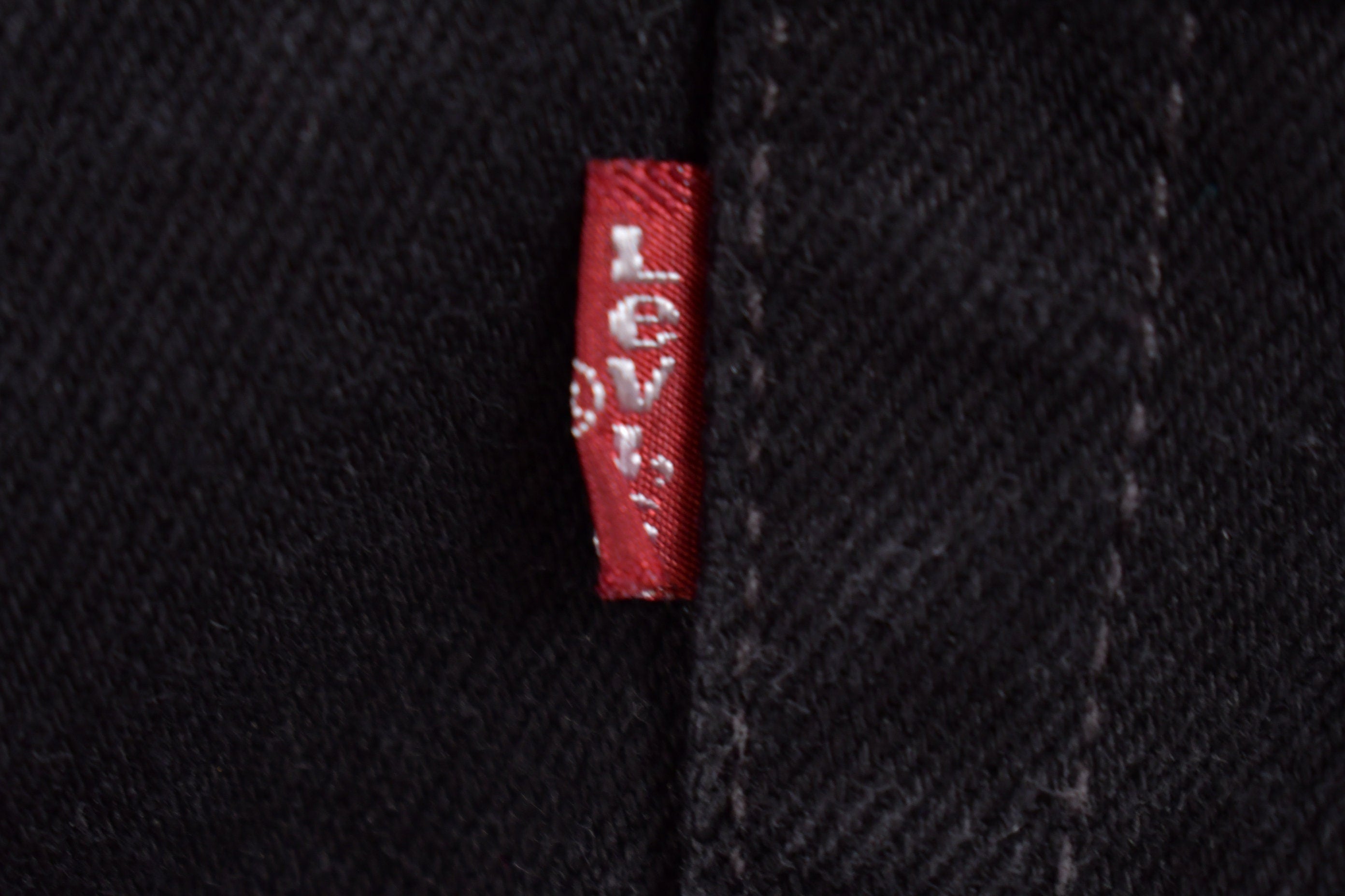Vintage 1990s Levi's 550 Red Tab Relaxed Fit Jeans Size 31 x 32