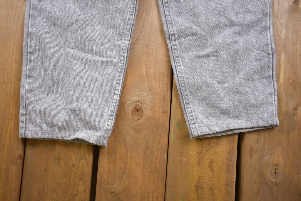 Vintage 1980s Levi's Black Tab Jeans Size 32 x 26