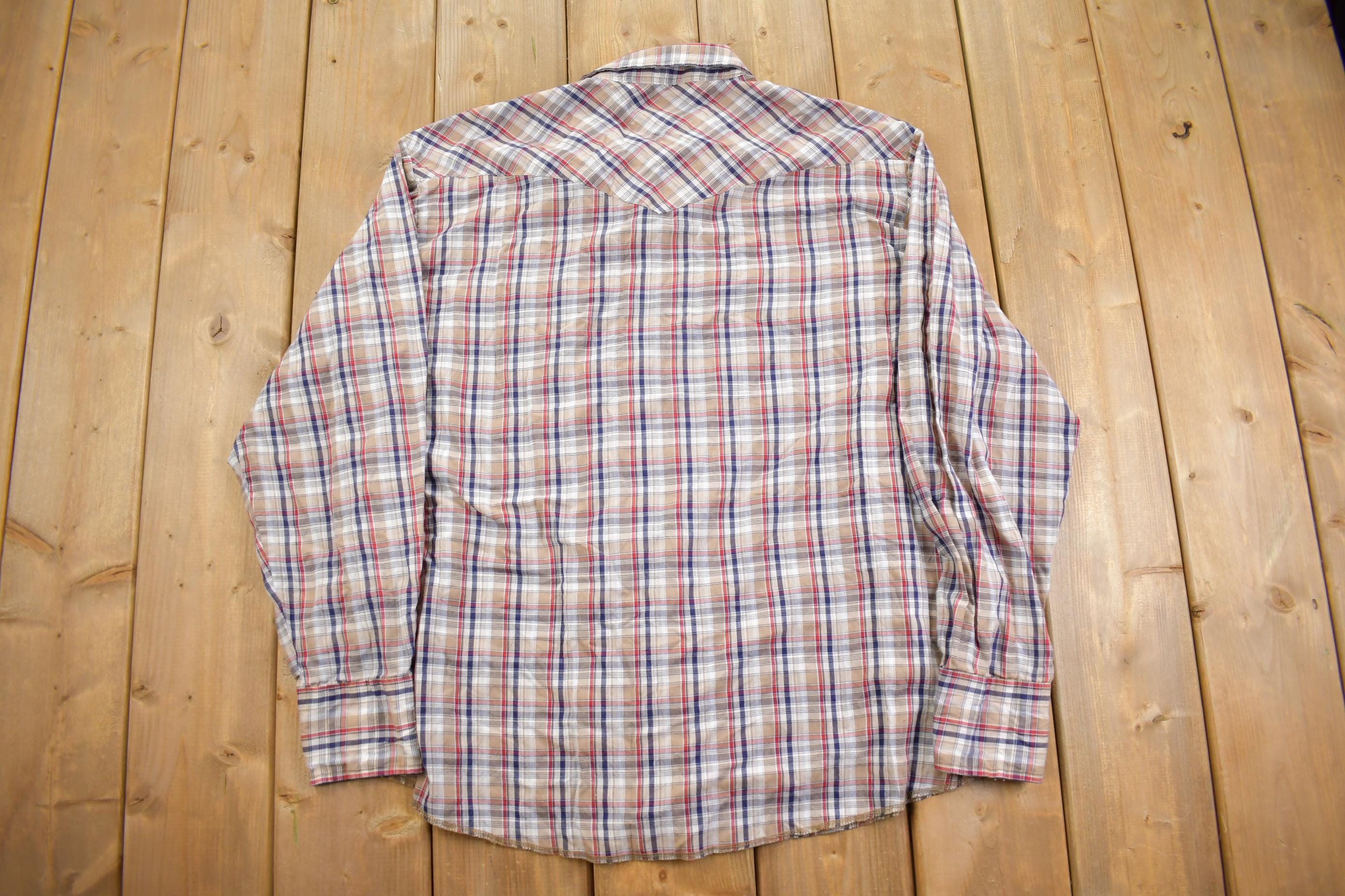 Vintage 1990s Wrangler Plaid Western Style Button Up Rodeo Shirt- Large
