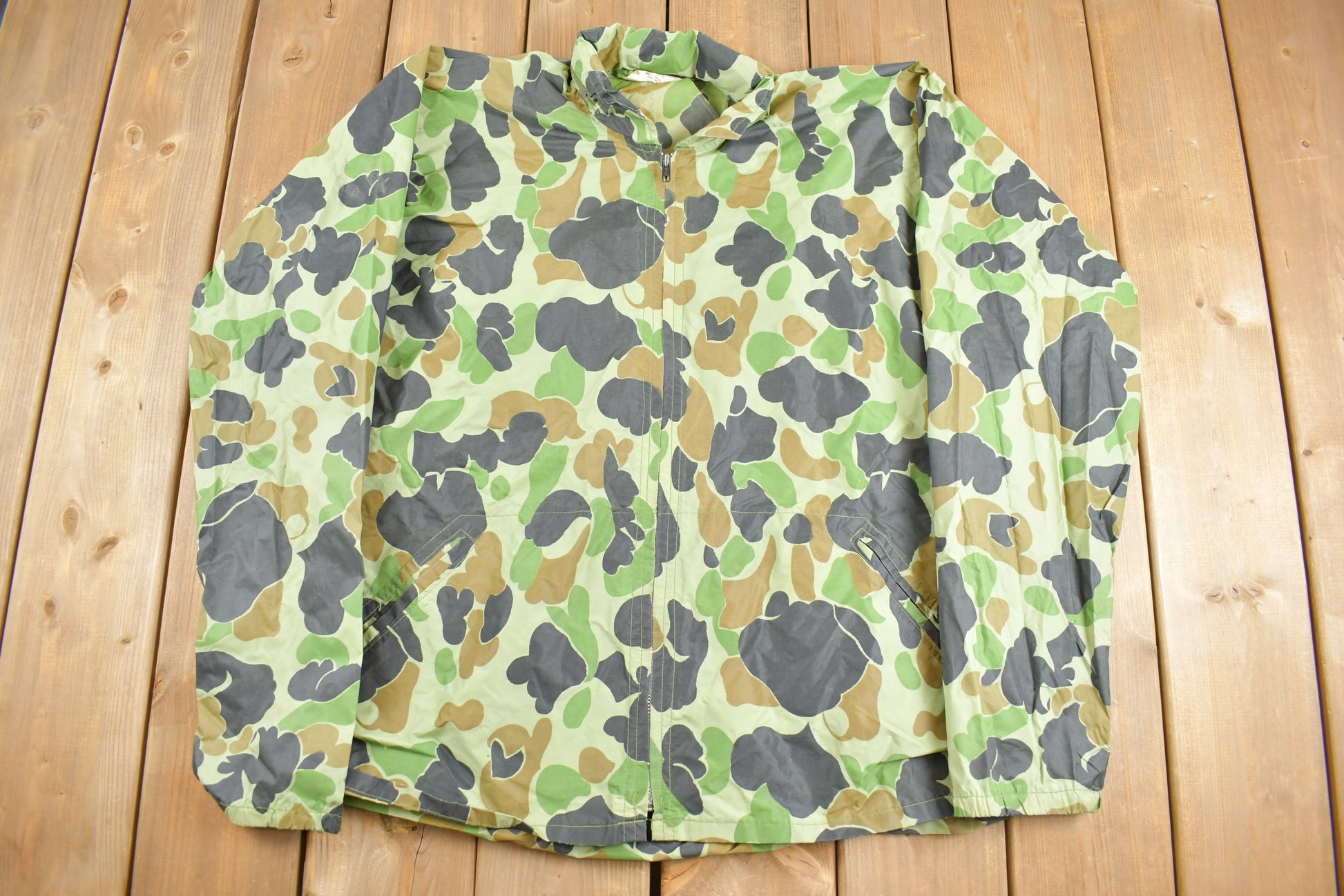 Vintage 1980s Sellers Inc Camo Windbreaker Jacket / Hunting Jacket / Rain Jacket / Streetwear / Light Jacket / Pride Zipper / Made in USA