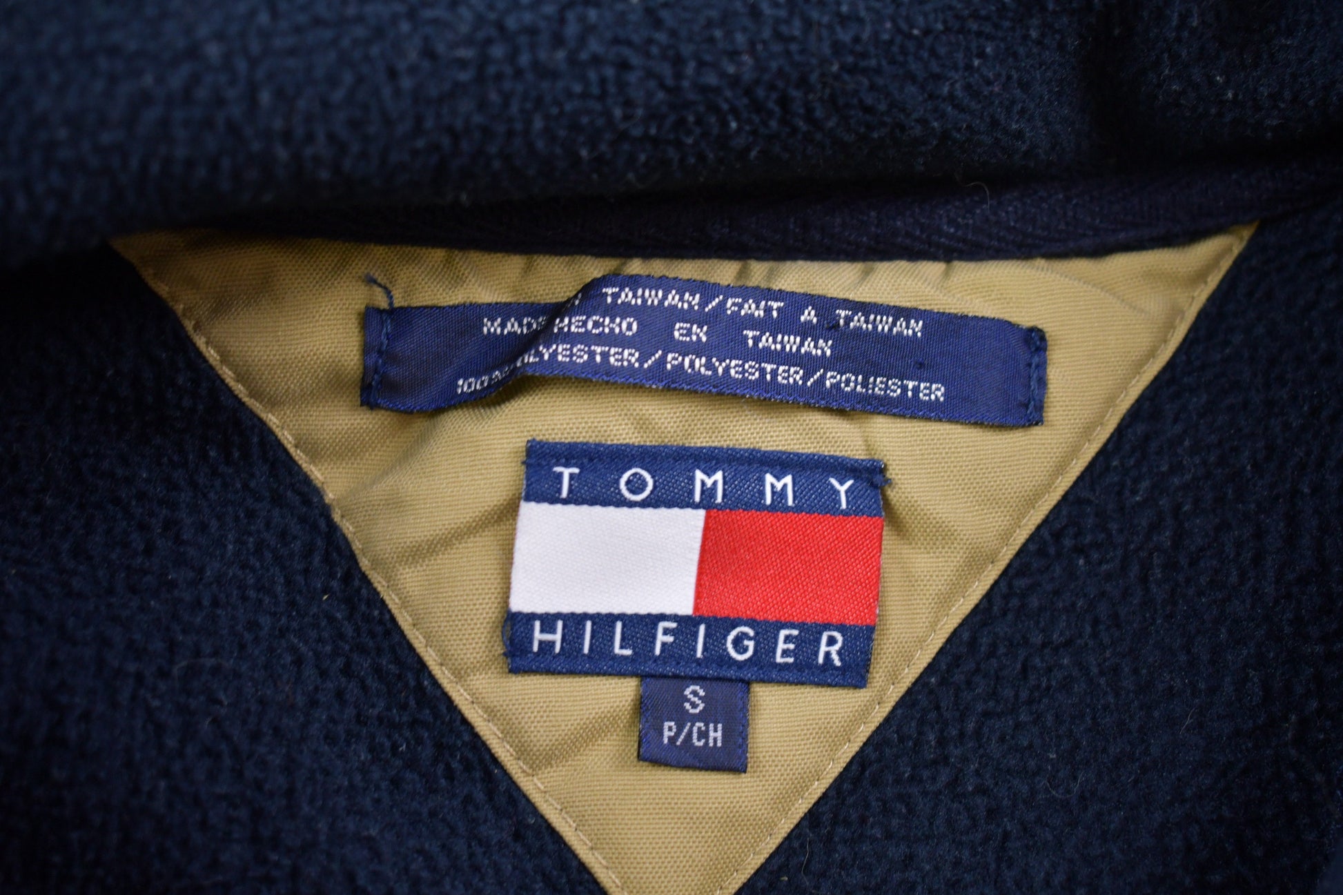Vintage 1990s Tommy Hilfiger Quarter Zip Fleece Sweater