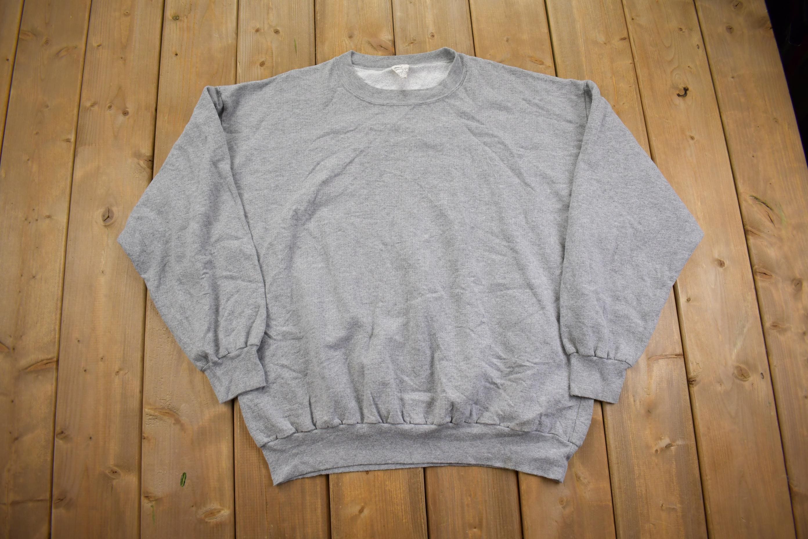 Vintage 1990s Blank Crewneck Sweatshirt Made In USA - Large