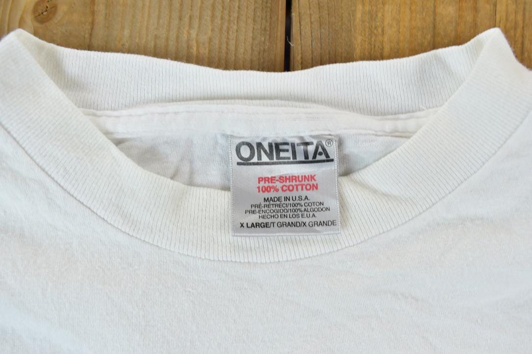 Vintage 1990s Alaska Fishing Souvenir T-Shirt