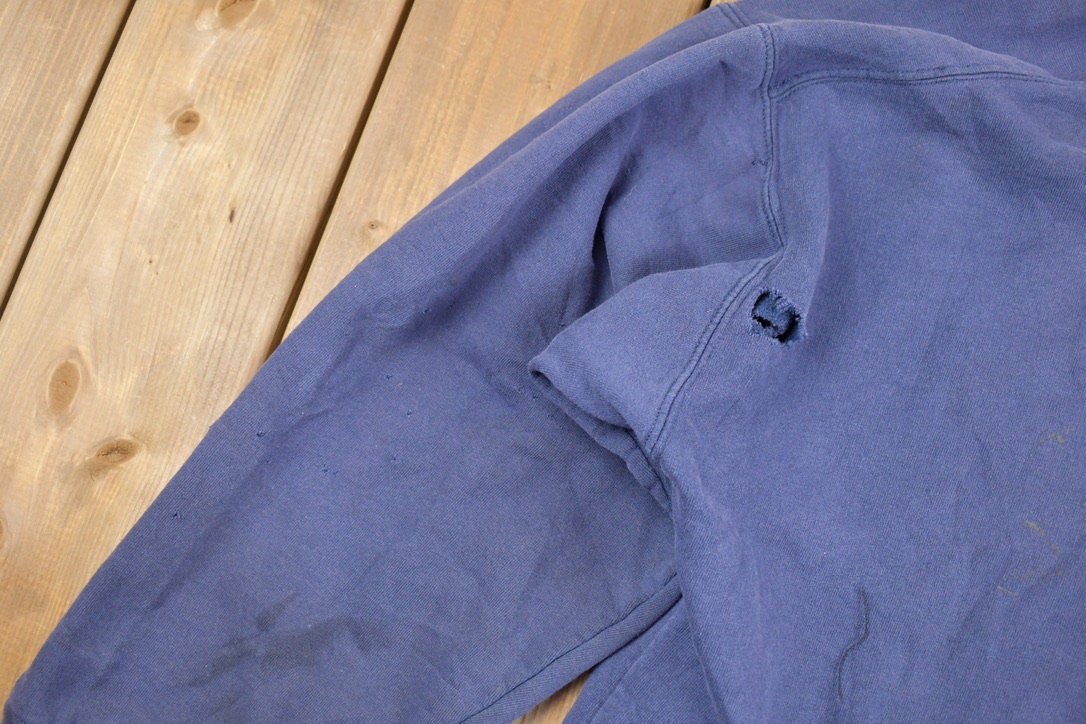 Vintage 1990s Blank Navy Blue Starter Crewneck Sweatshirt