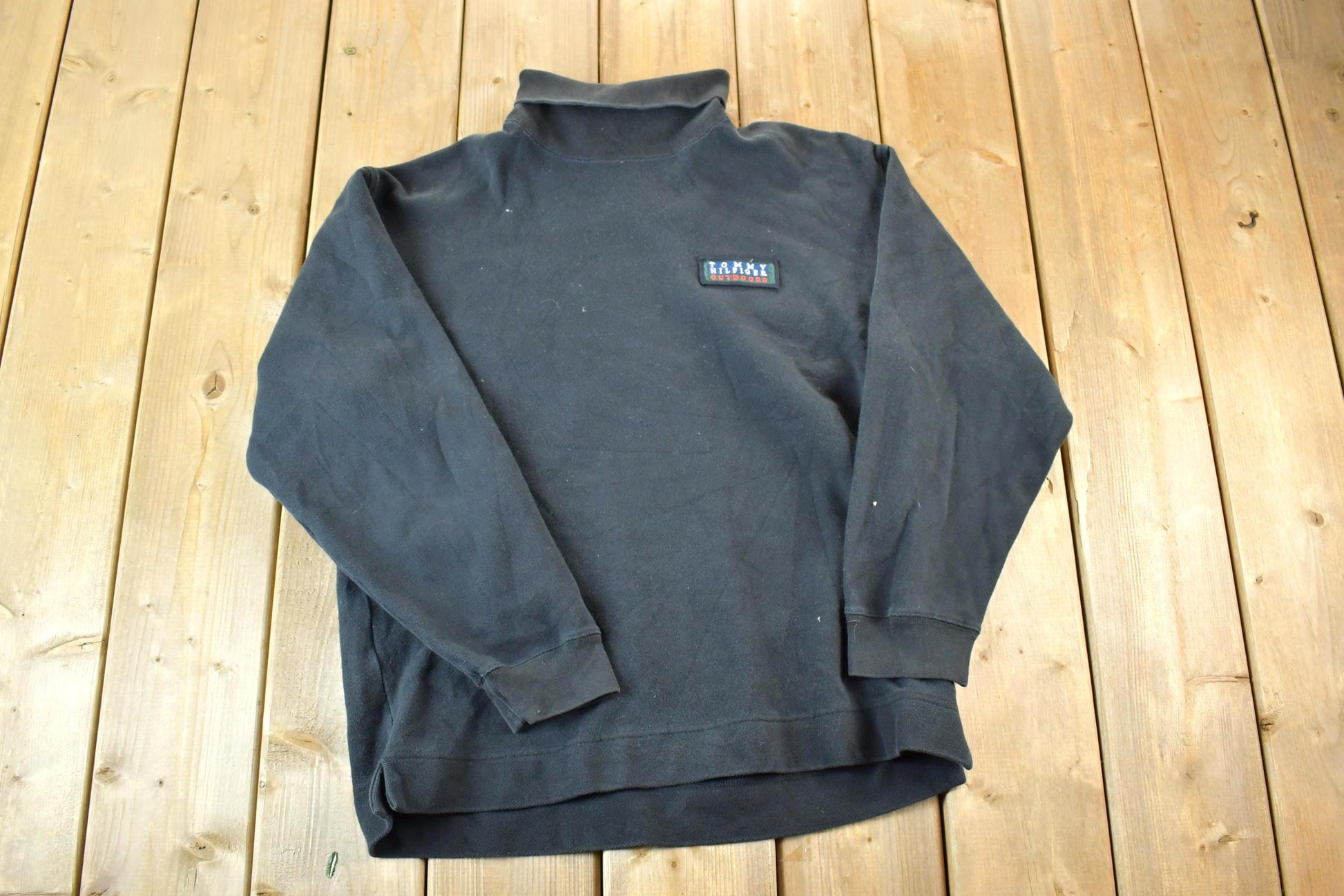 Vintage 1990s Tommy Hilfiger Outdoor Souvenir Crewneck Sweatshirt
