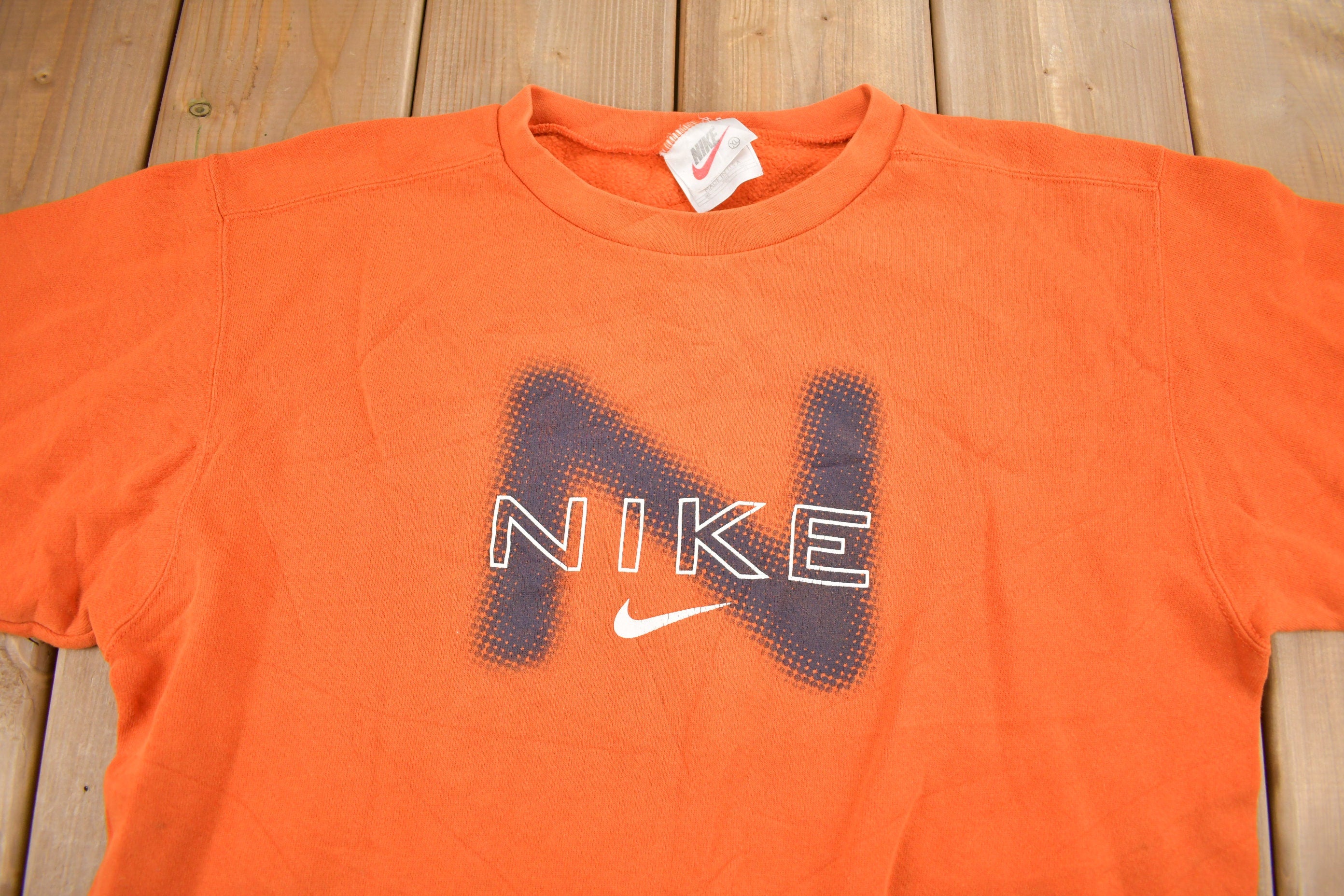 Vintage 1990s Nike White Tag Crewneck Sweatshirt youth sized
