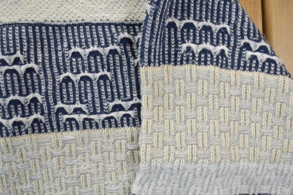 Vintage 1990s Porto Bello Knit Crewneck Sweater