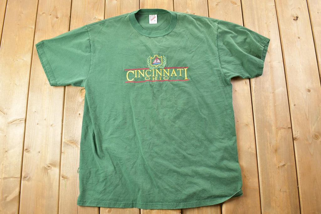 Vintage 1990s Cincinnati Ohio Souvenir T-Shirt