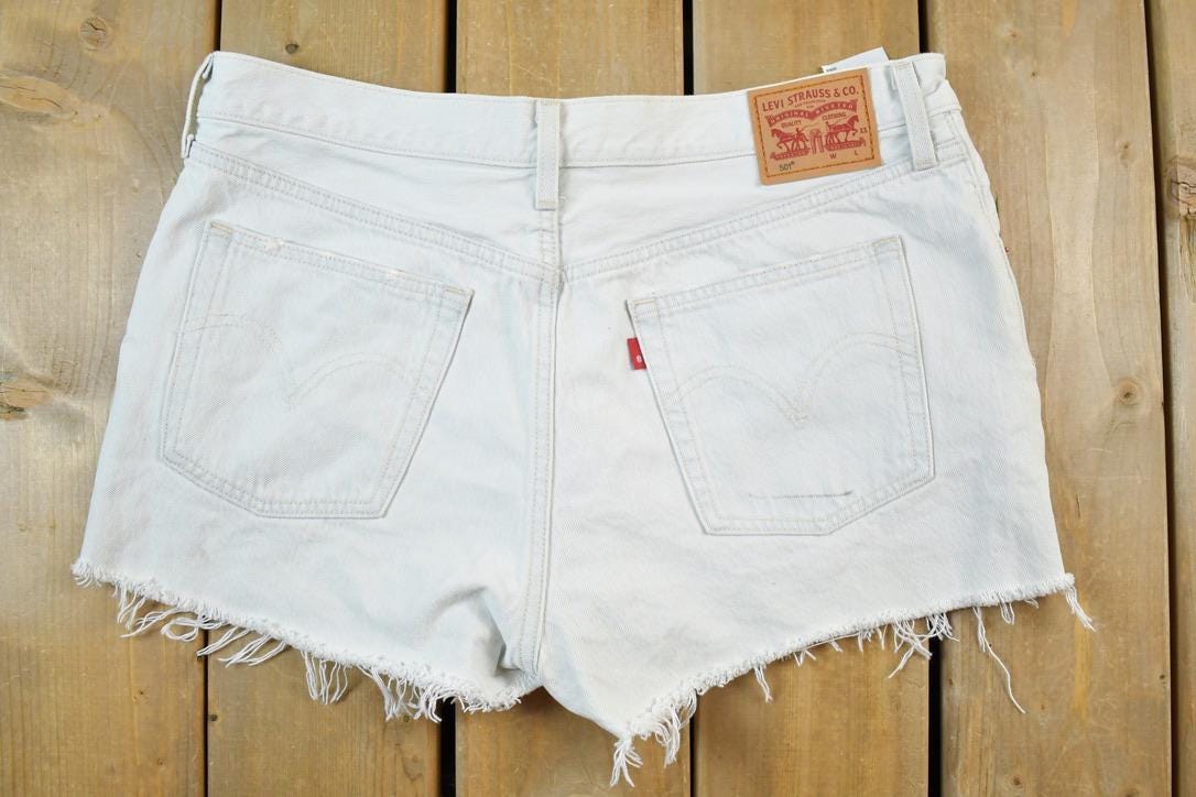 Vintage 1990s Levi Strauss Red Tab 501 Denim Jean Shorts Size 36 x 2