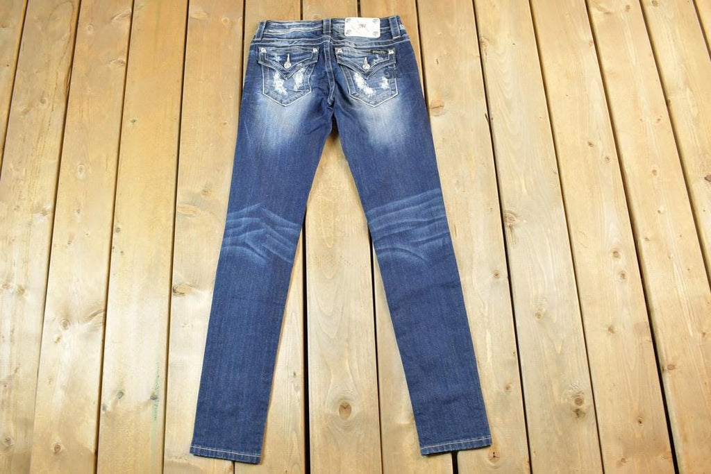 Vintage Y2K Miss Me Bedazzled Low Rise Skinny Jeans Size 26x31