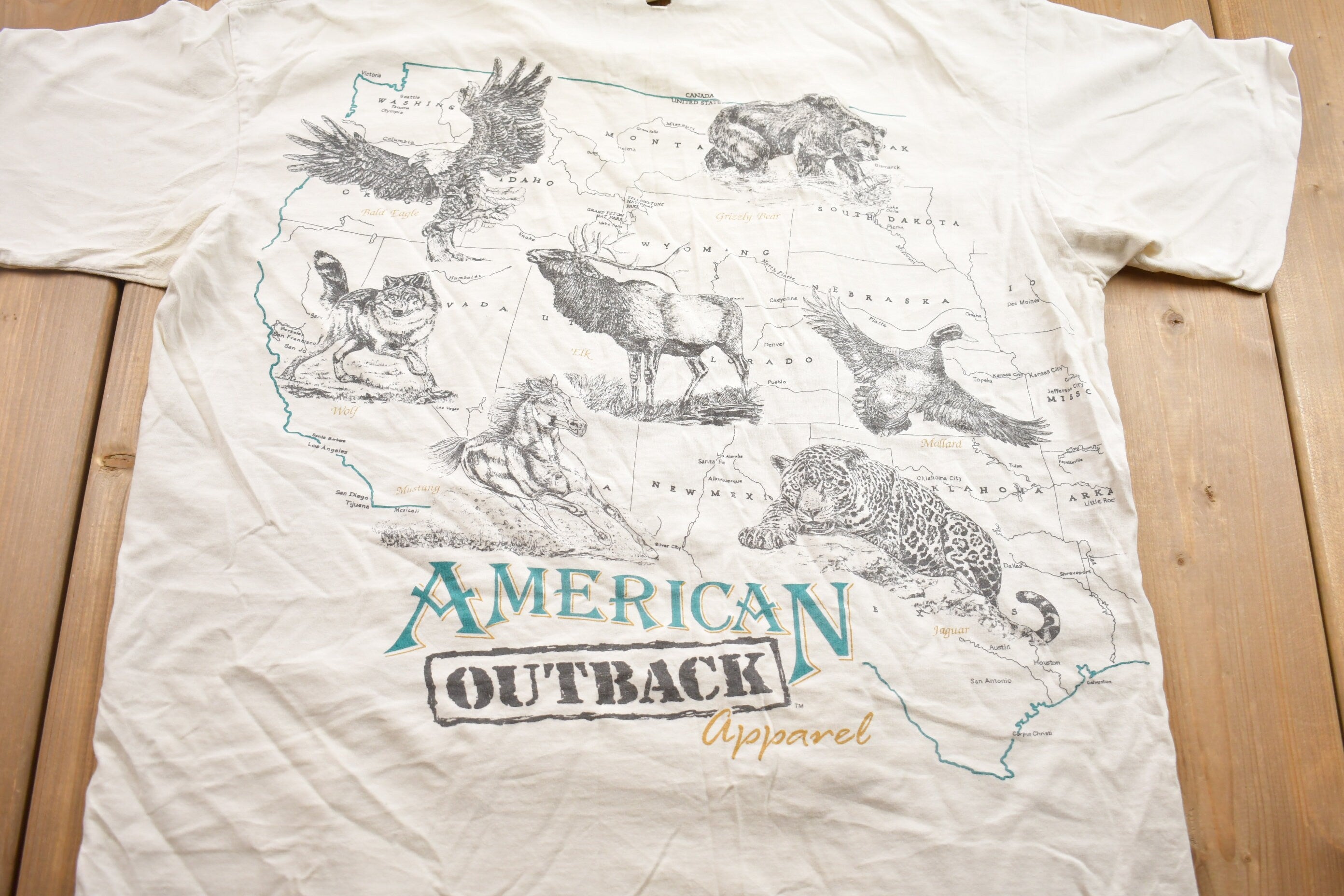 Vintage 1990s American Outback Apparel USA Map Animals Graphic T-Shirt
