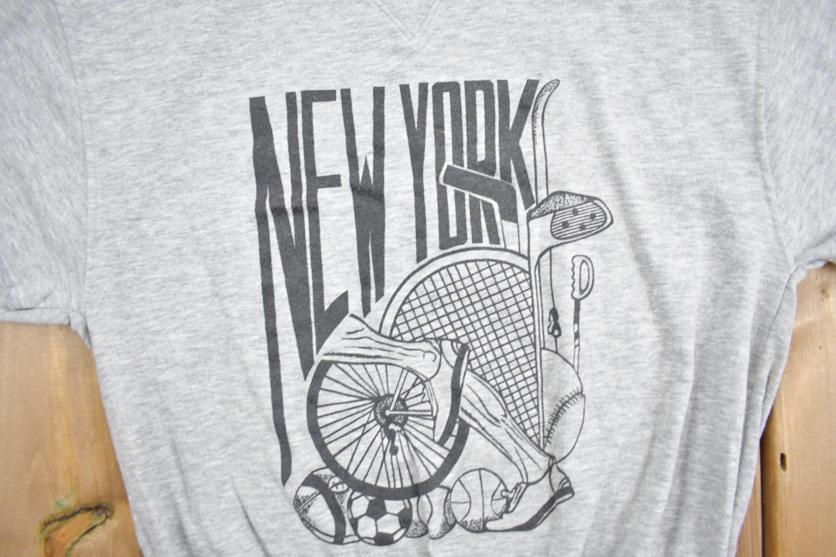 Vintage 1980s New York Short Sleeve Crewneck Sweatshirt Bike 80s Crewneck