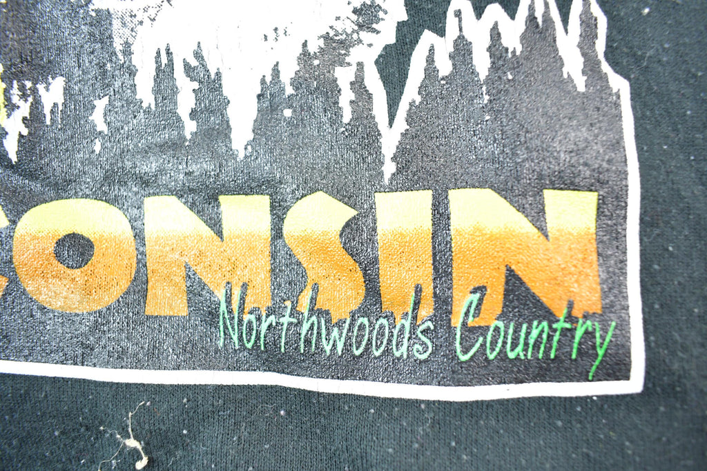 Vintage 1990s Wisconsin Northland Country Timber Wolf Crewneck