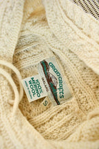 Vintage 1990s Aran Crafts 100% Merino Wool 3D Cable Knit Sweater /