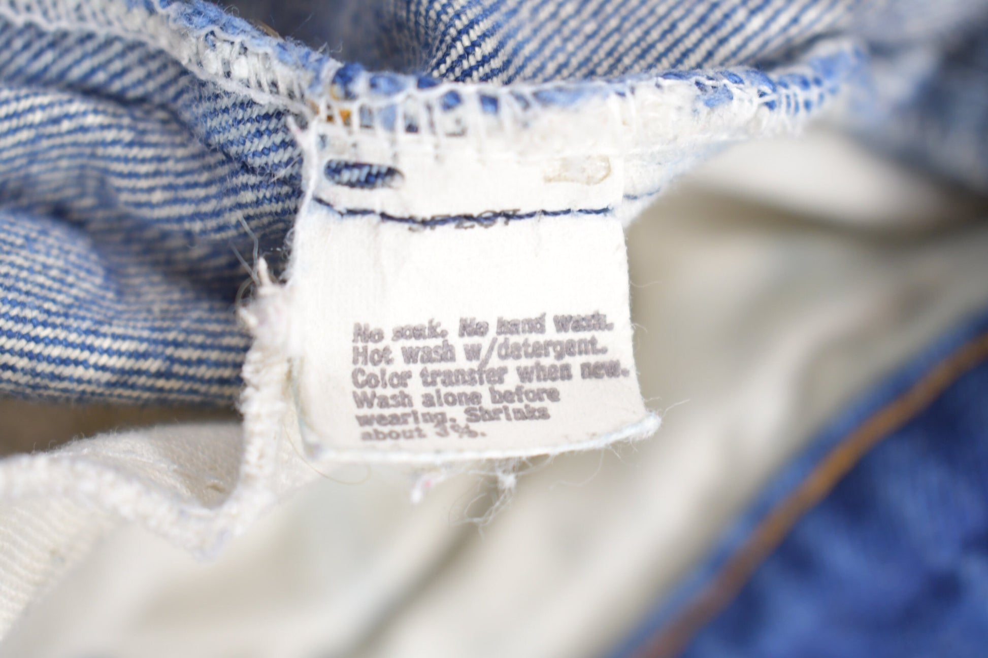 Vintage 1970s Levi's Orange Tab Jeans Size 32 x 33