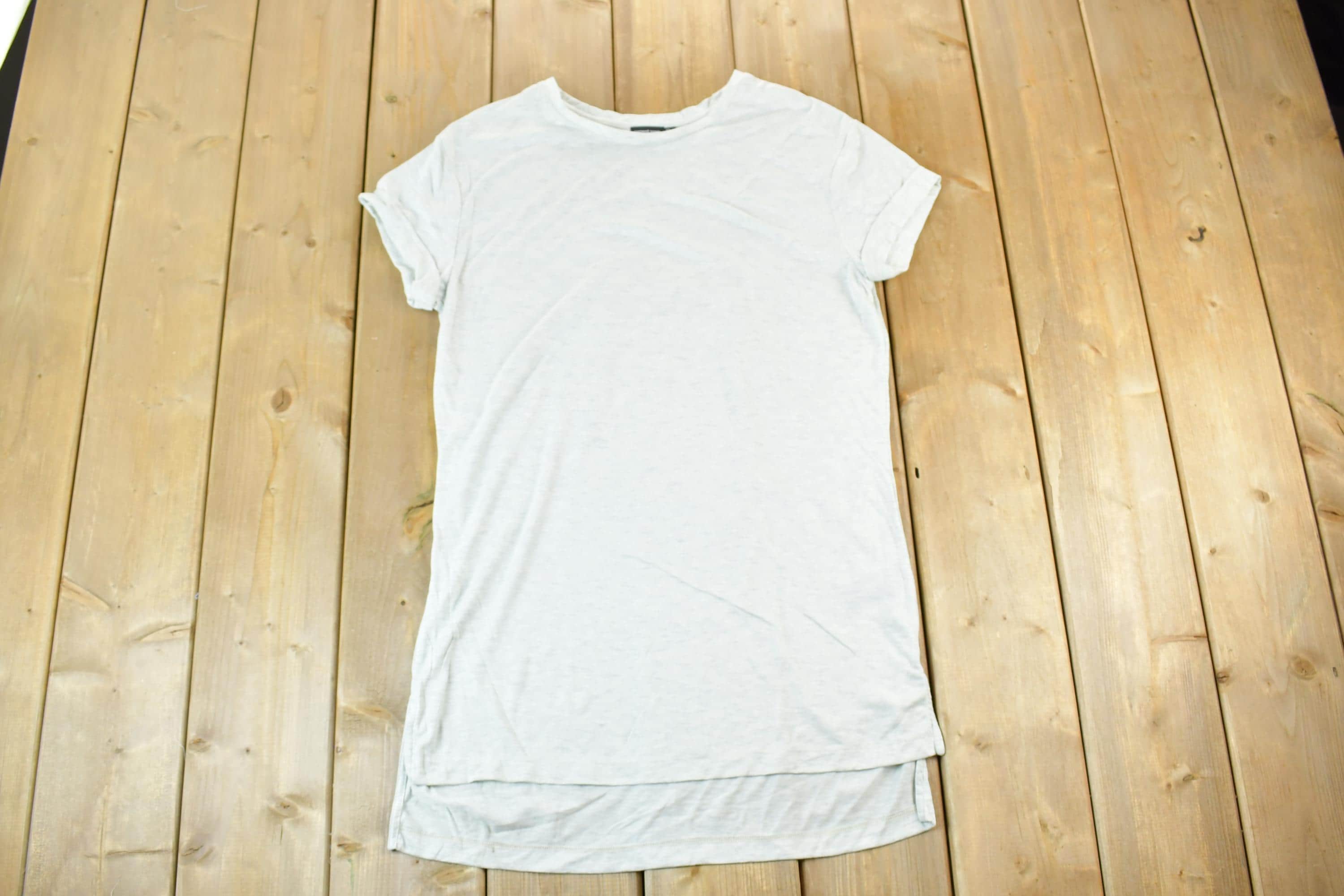 Y2k Earnest Sewn NY Cropped T-Shirt / Vigoss Grunge Skull Print / Contrast Stitch / Internet Famous Clothing / Over Dyed